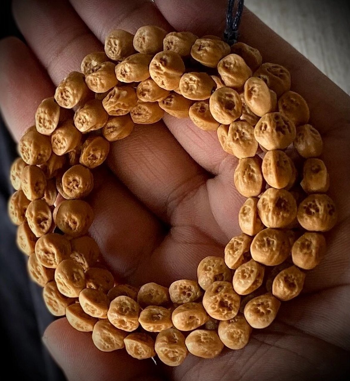 纯野生鬼脸小核桃·念珠 【鬼脸 小核桃】 纯野生 原生态小核桃念珠