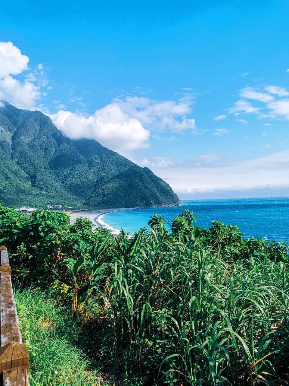 思窝森图腾清水断崖世界第二大断崖台湾十景 清水断崖,清水山临太平洋