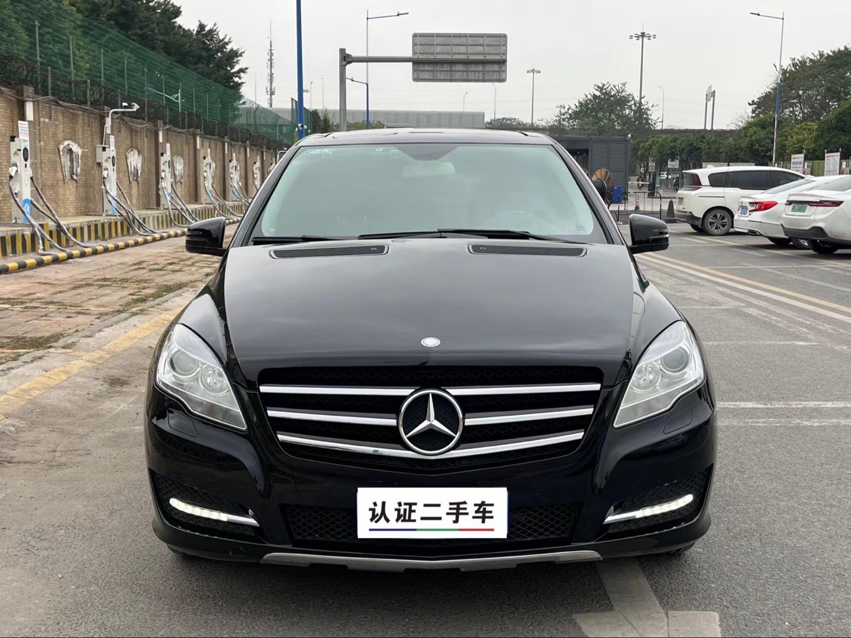 梅赛德斯奔驰二手车价格表(梅赛德斯奔驰二手车价格表图片)