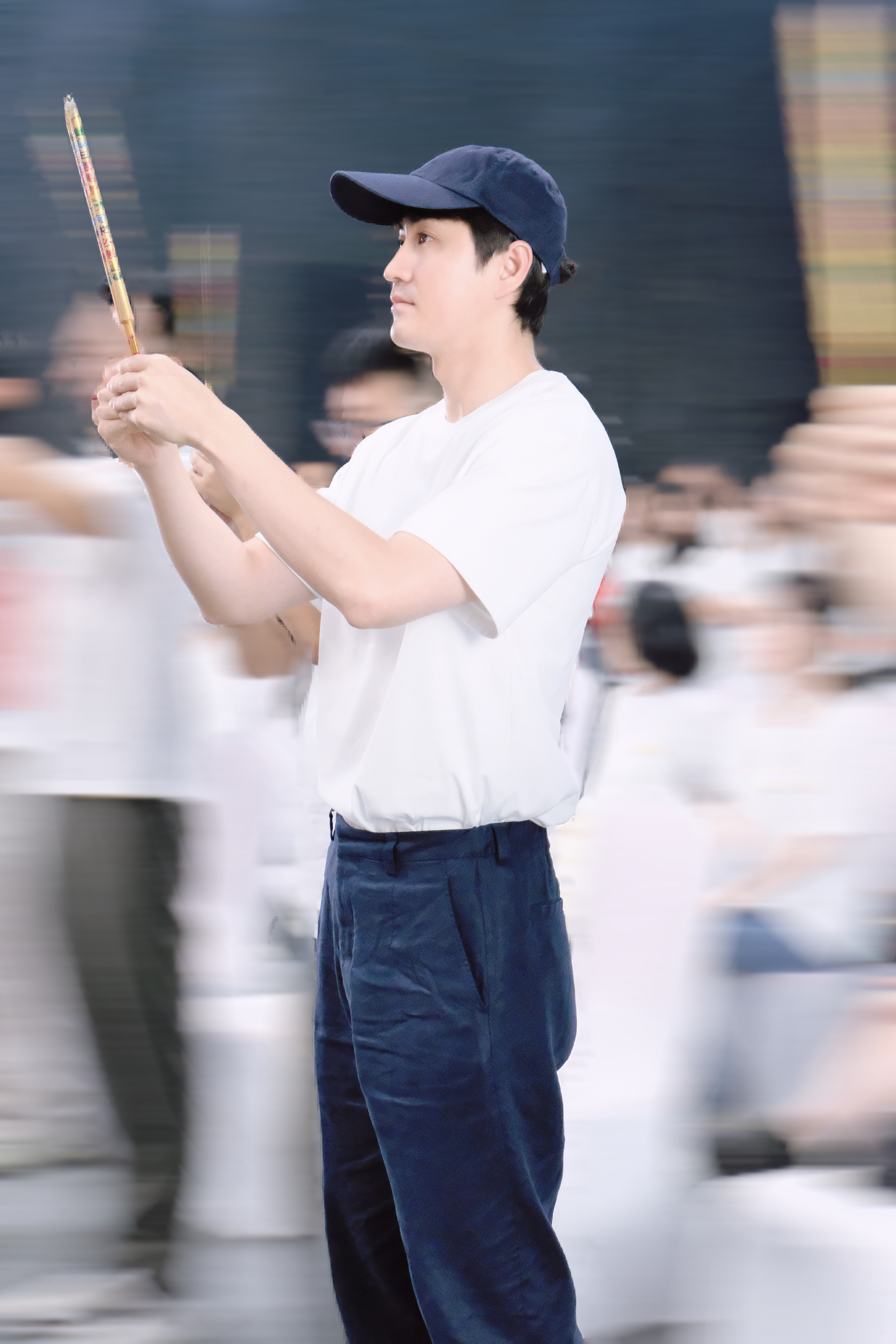杨玏照片