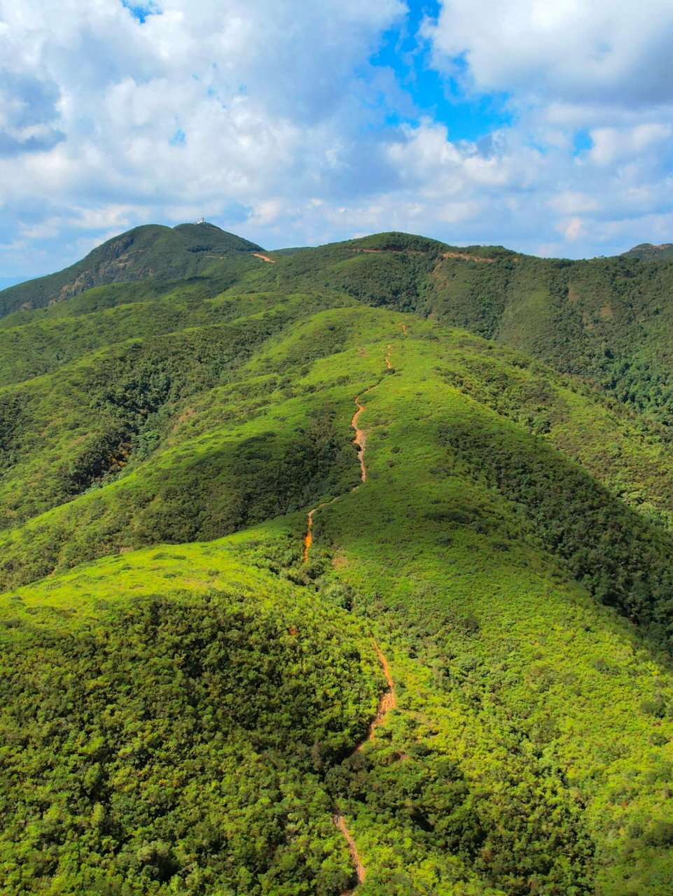 昆明週末去哪兒丨徒步安寧最高峰黑風山 90安寧黑風山是安寧市最高