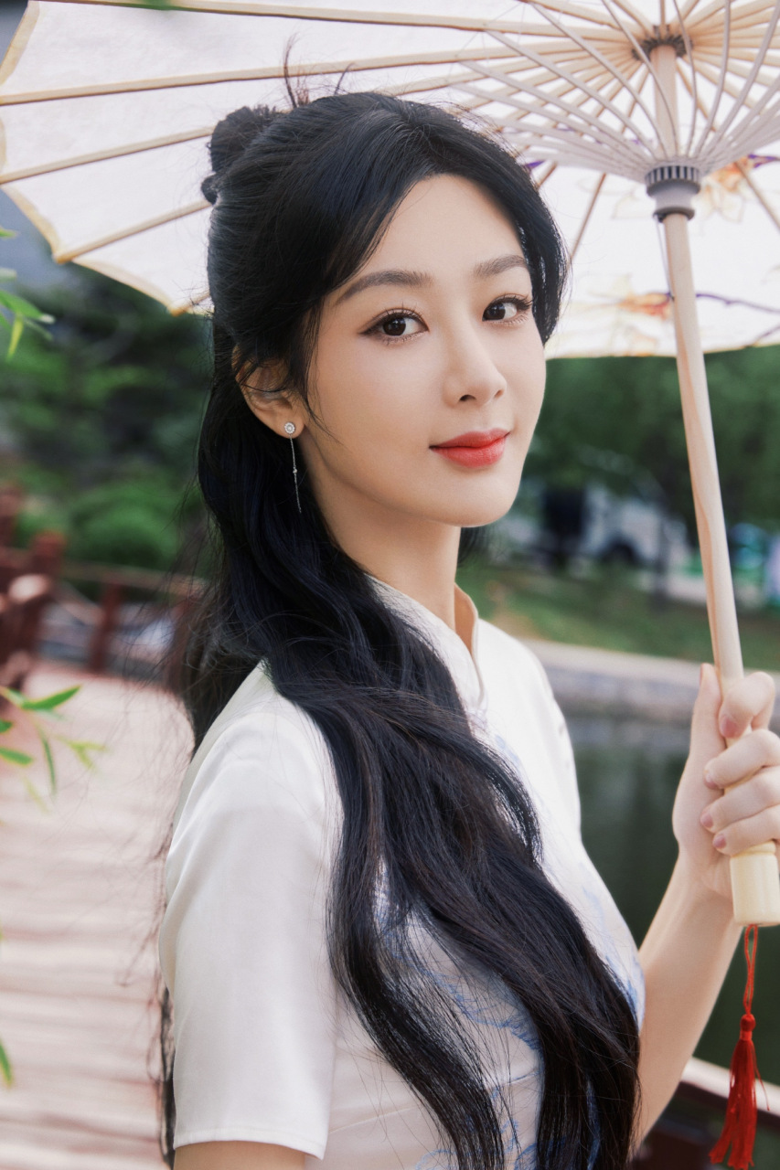 杨紫旗袍美人