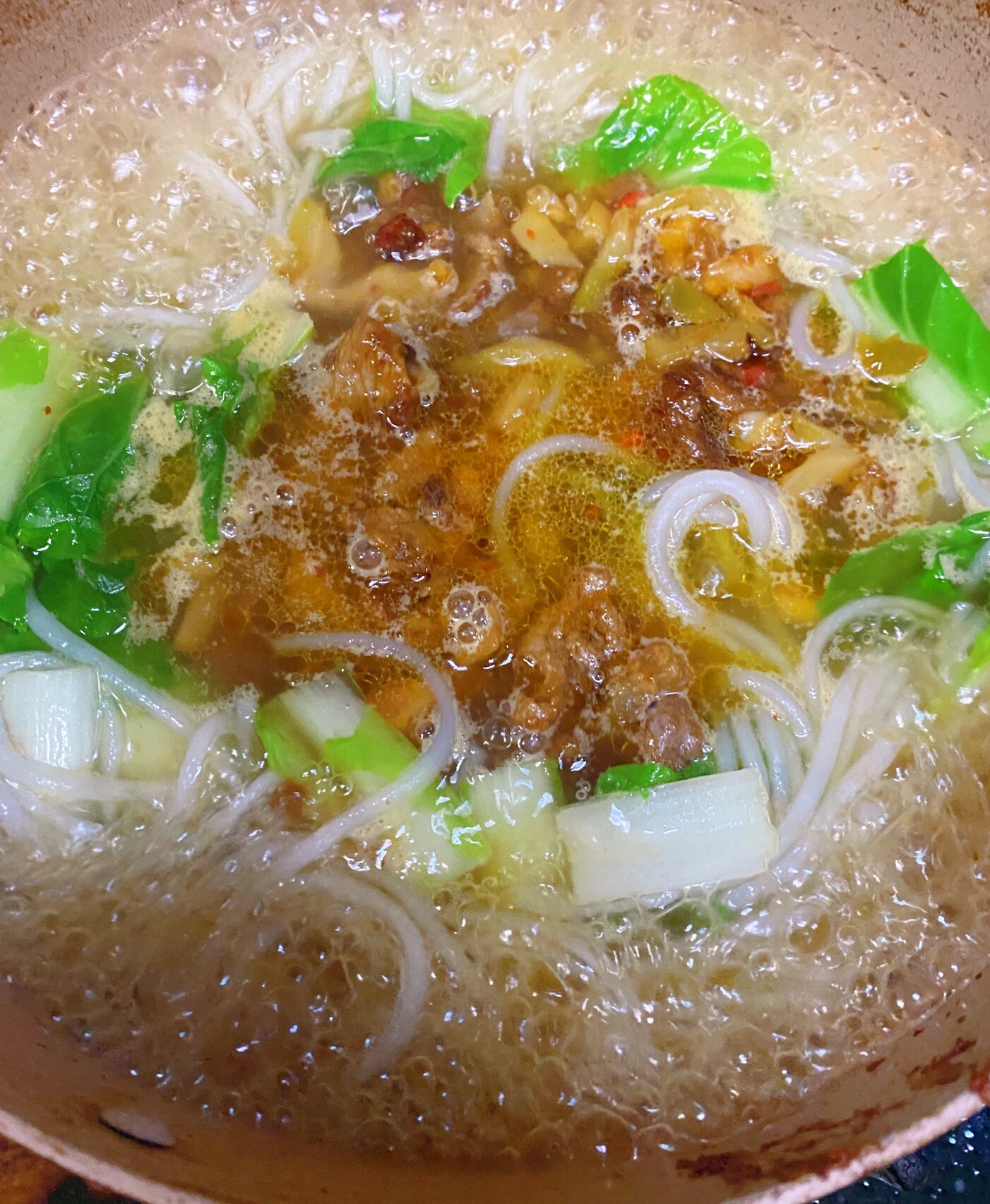 鲜美的榨菜肉丝粉,米粉爱好者们一定要吃呀