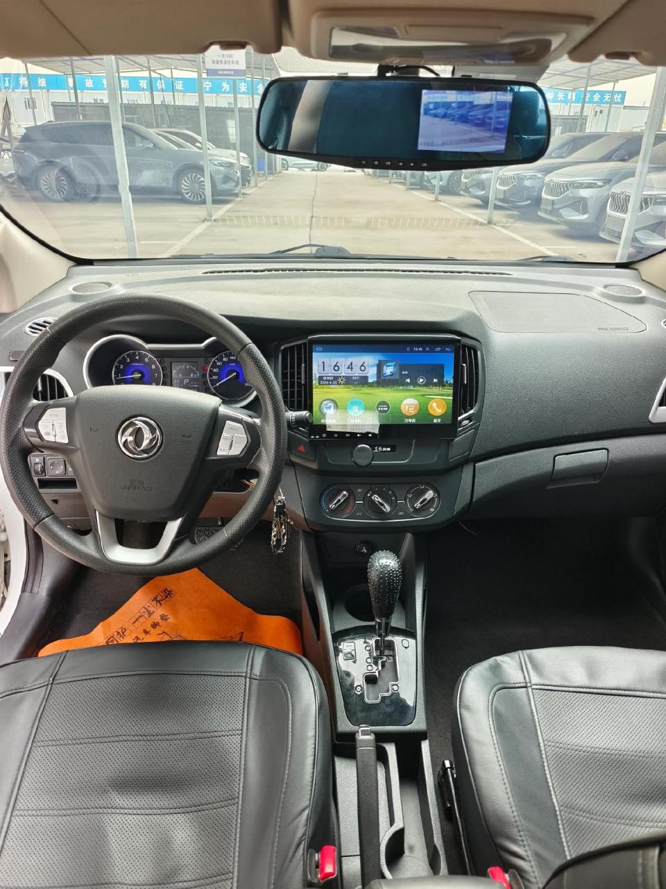 2016年 东风风神ax3 1.5自动档 个人一手 实表6.