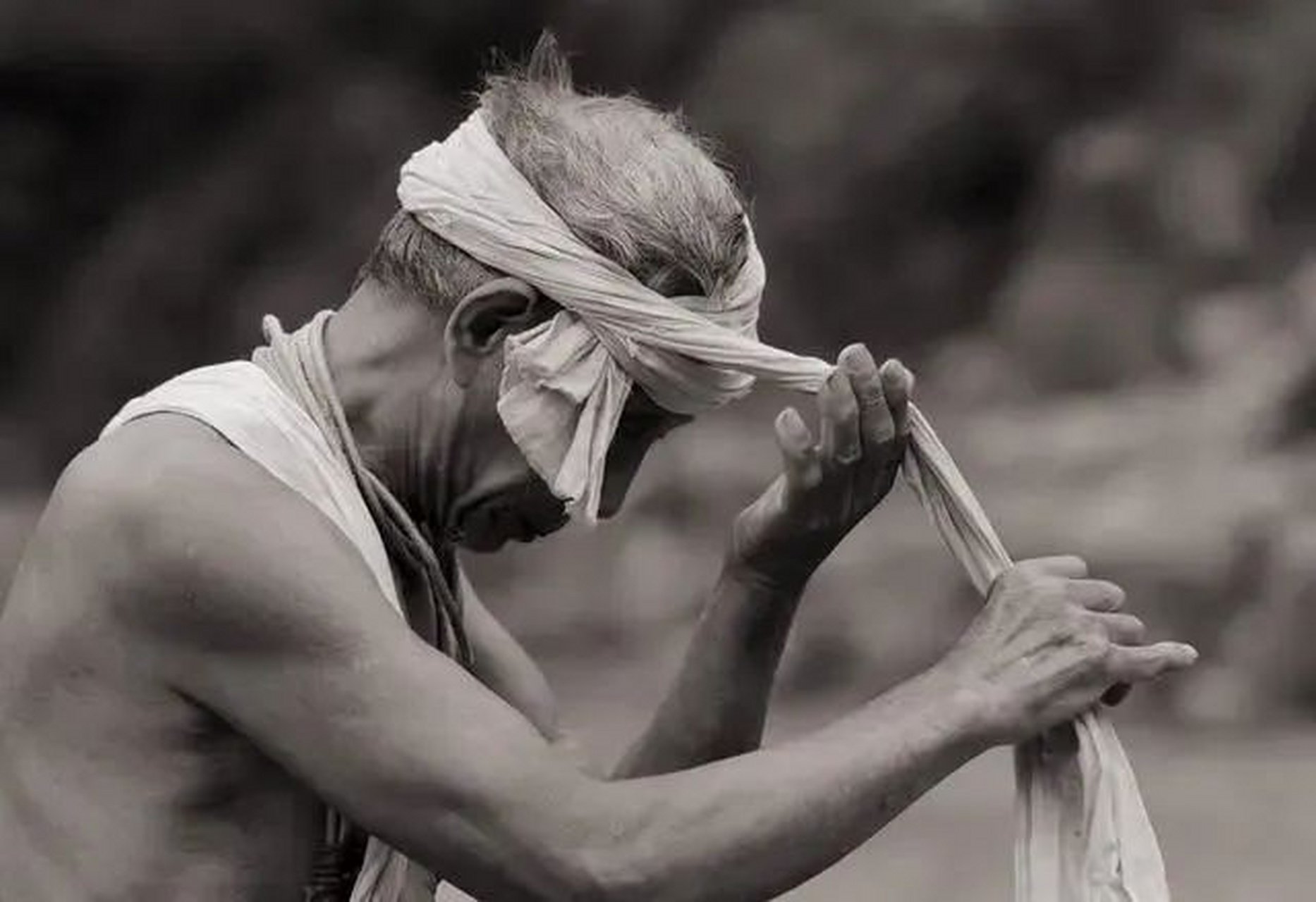 湖北文旅资讯#【巴东纤夫: 神农溪上的文化活化石】你对纤夫有多少