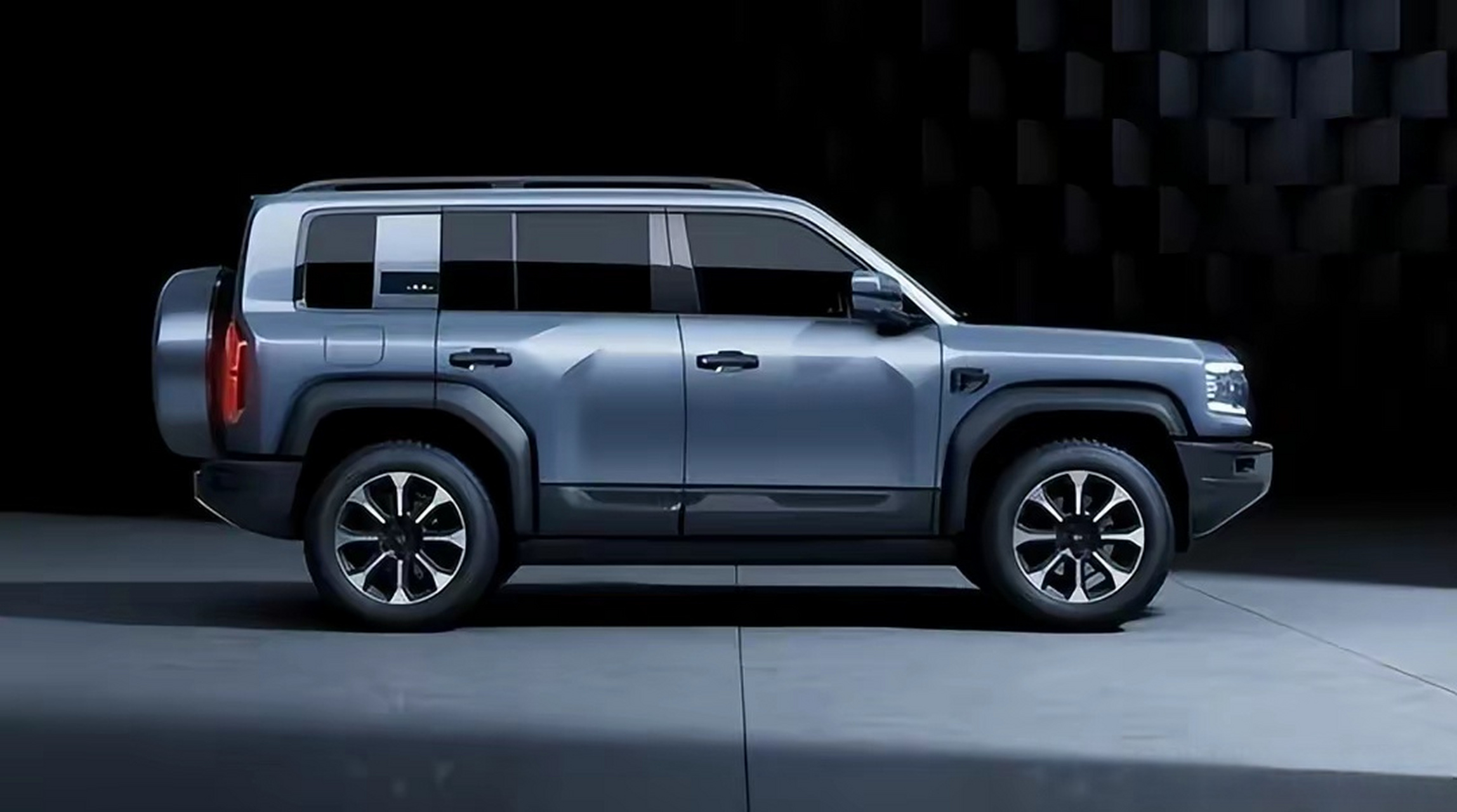 豹5的官图,新车基于比亚迪全新新能源dmo越野平台打造的中型suv,预计