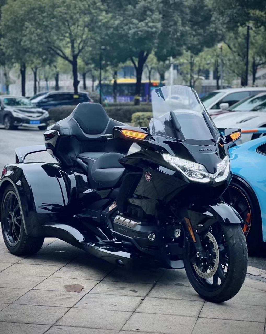 新款csc本田正三轮 现车现手续.