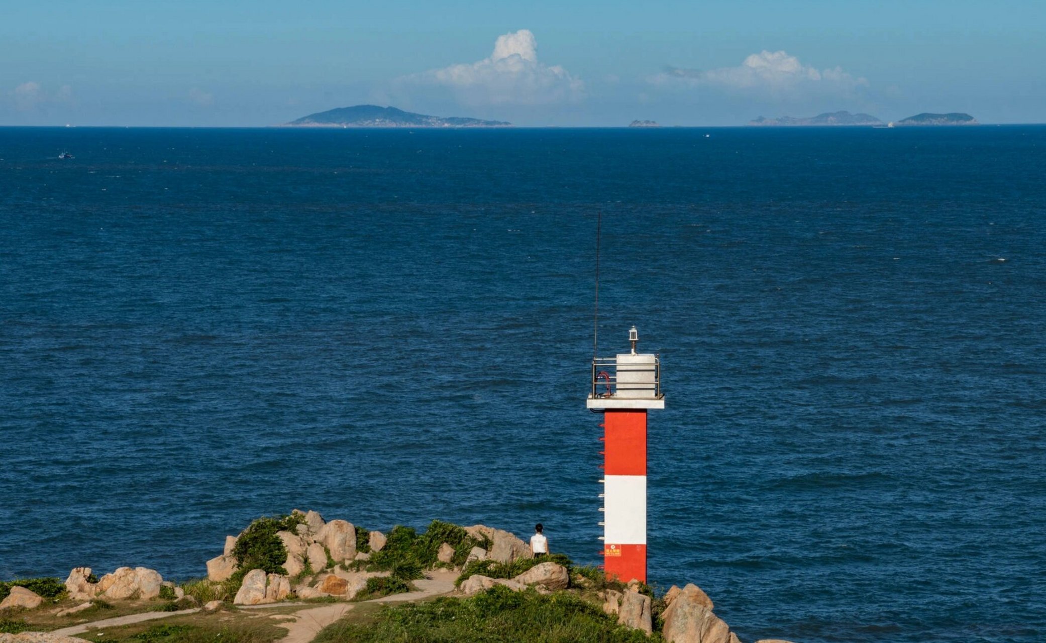 霞浦景点攻略东海一号线之:吕峡灯塔 98东海一号线吕峡灯塔98拍照