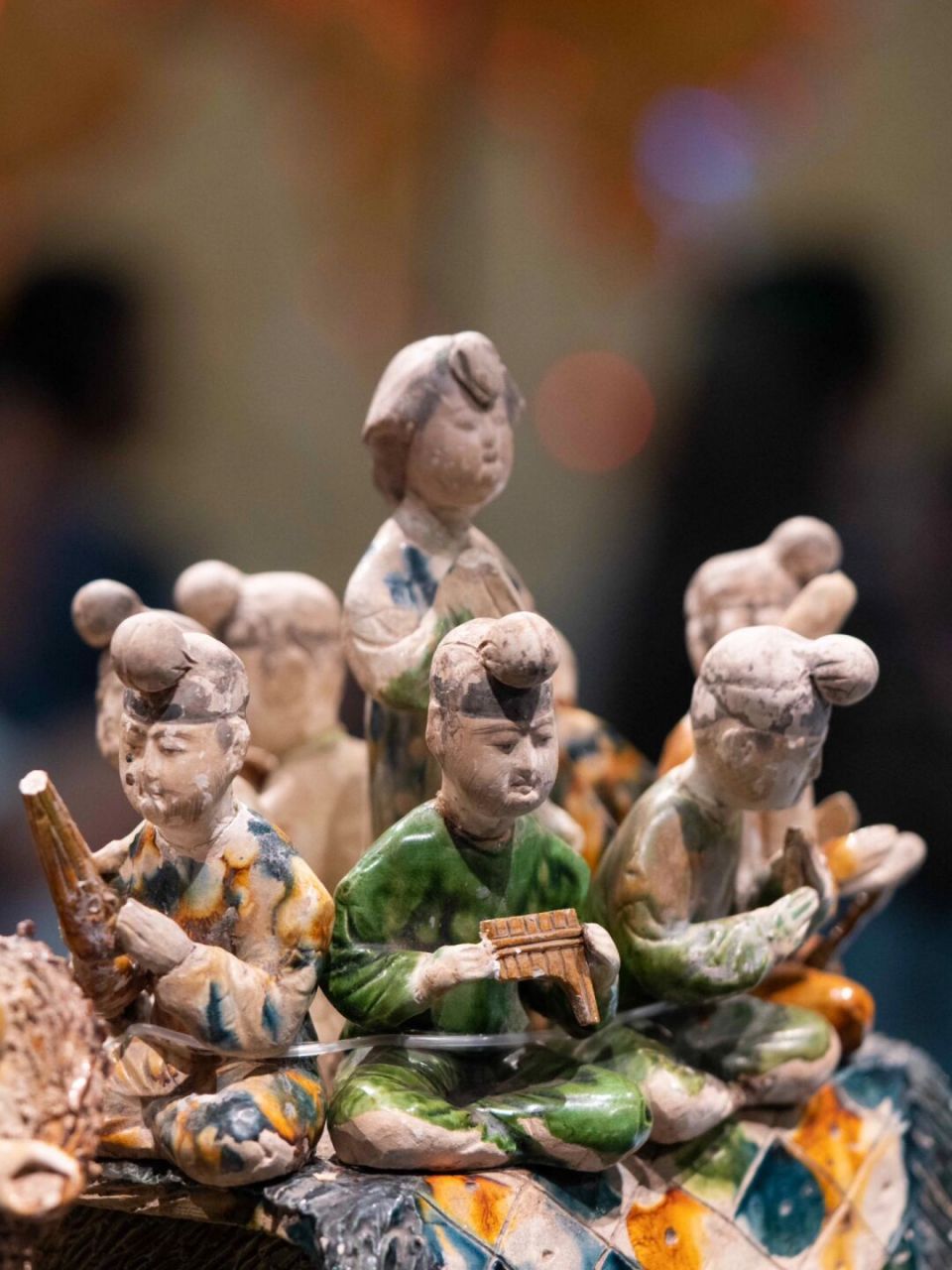 三彩载乐骆驼俑——西域来客的"大唐梦" 三彩骆驼载乐俑,1959年在陕西