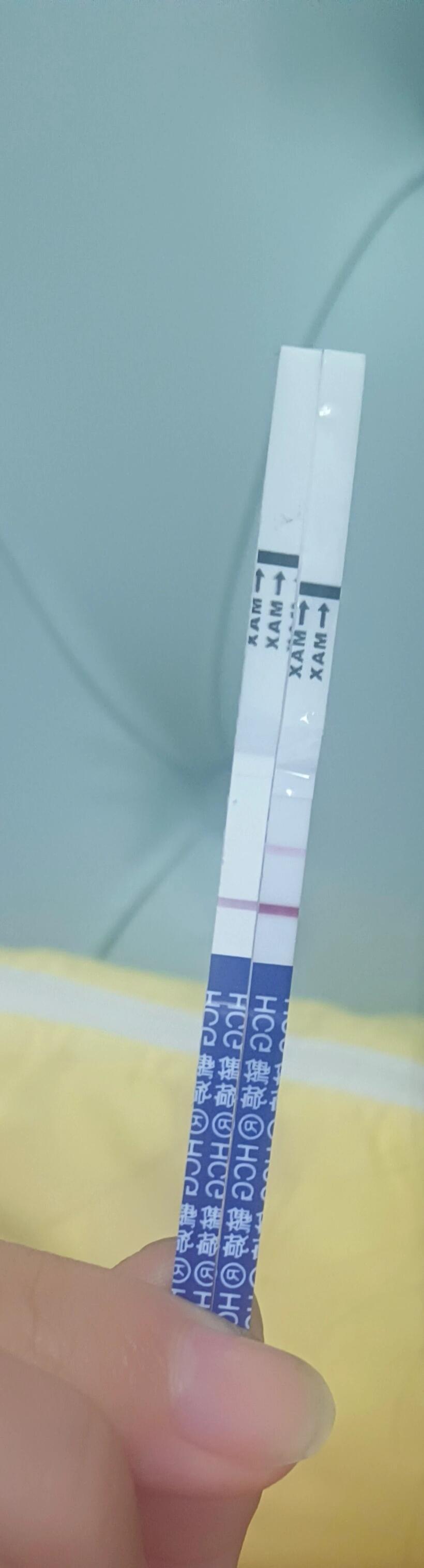 这个毓婷确实比较坑人 俩个试纸测试的时间相差2个小时左右  一个就