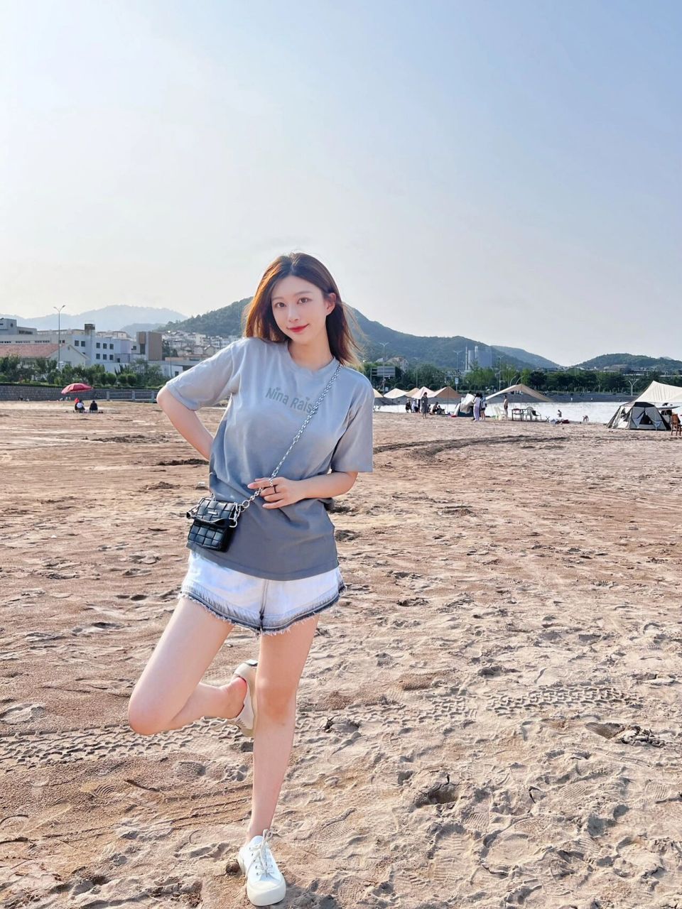 16615pdd 小鹿原创女包  9048.