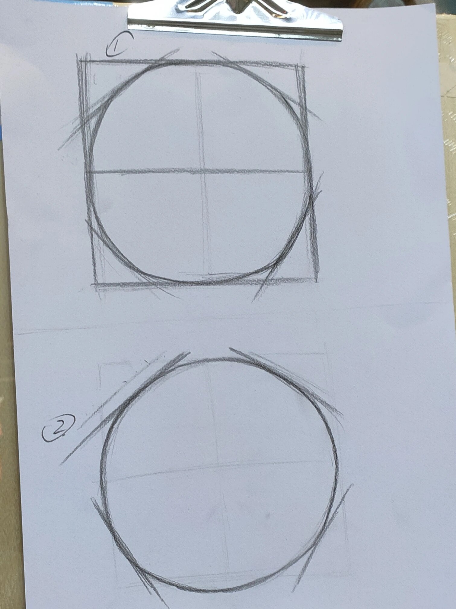 素描圆绘画教程 1 先画一个正方形