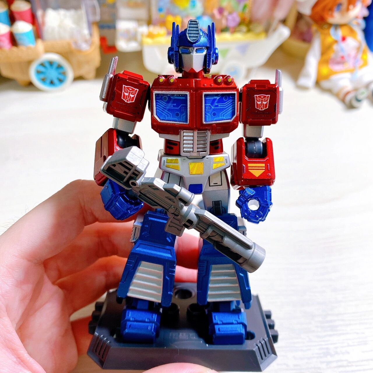 布鲁可积木 群星版 变形金刚 擎天柱 隐藏款 很轻,需要组装,拆开的