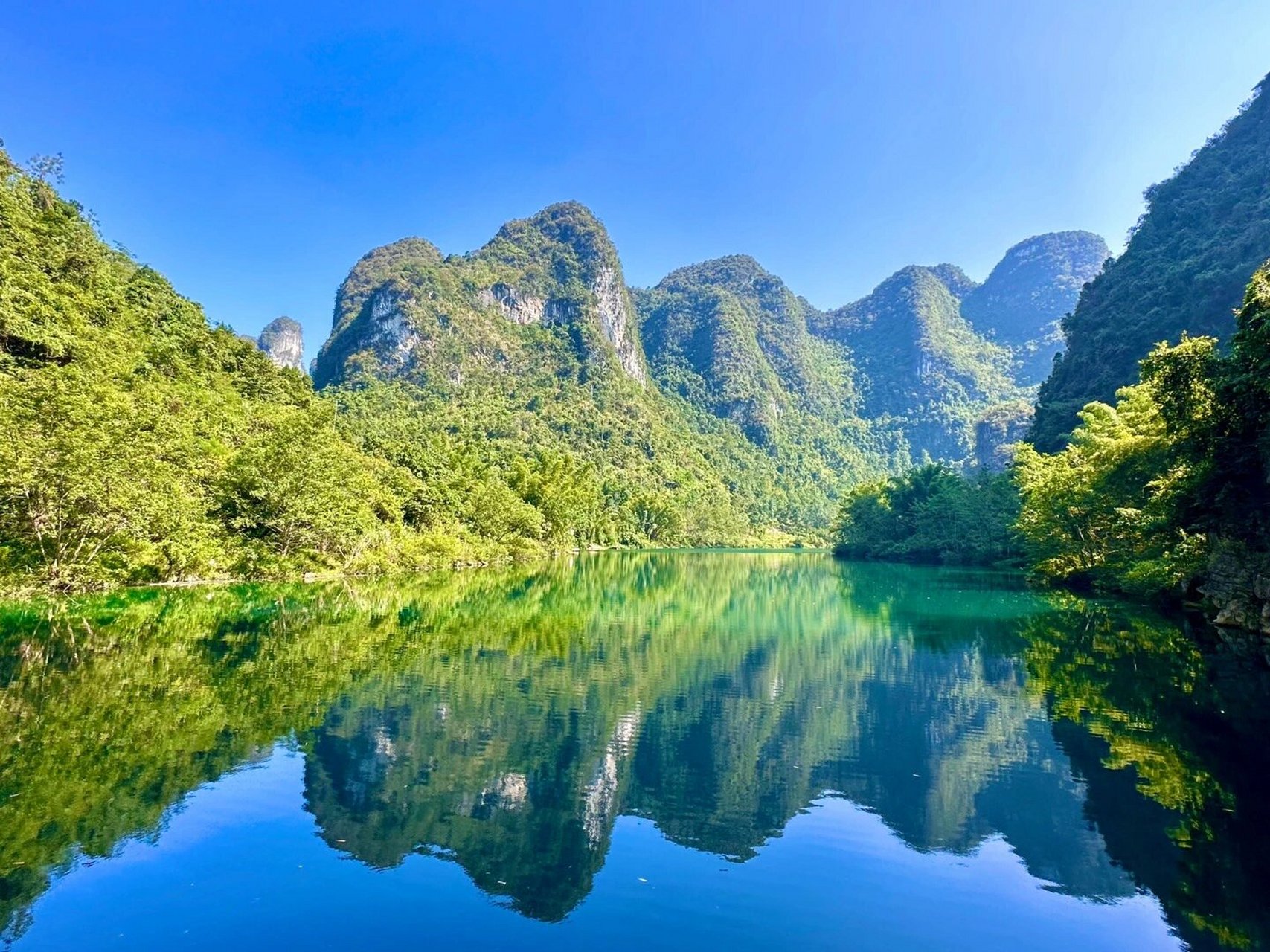 广西河池小三峡景区图片