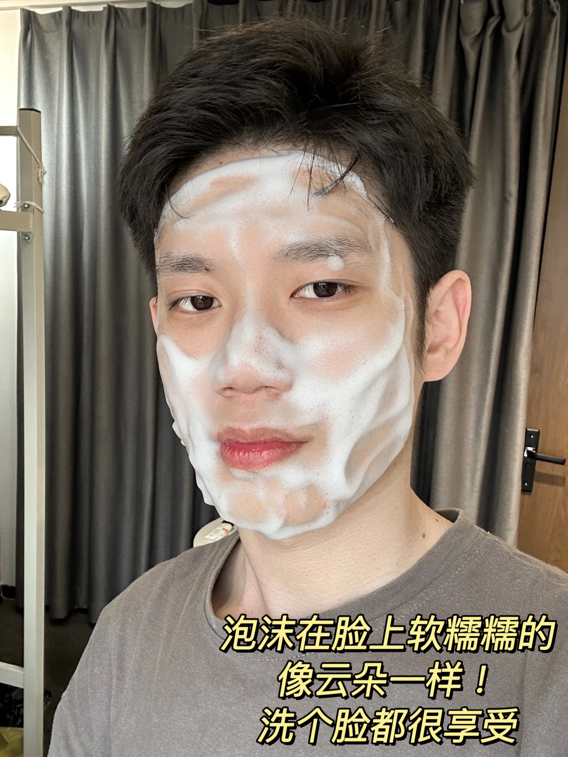 不至于被黄黑霸凌这么多年 -本人天生黄黑皮每次一熬完夜 那个脸黄的