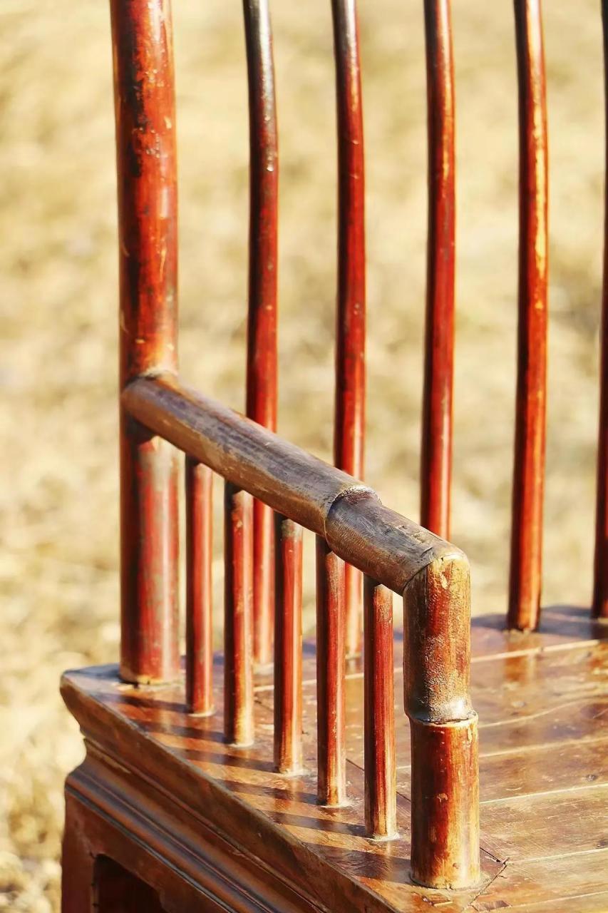 文房 梳背椅 清代 楠木 尺寸:长59,宽45.5,高101.