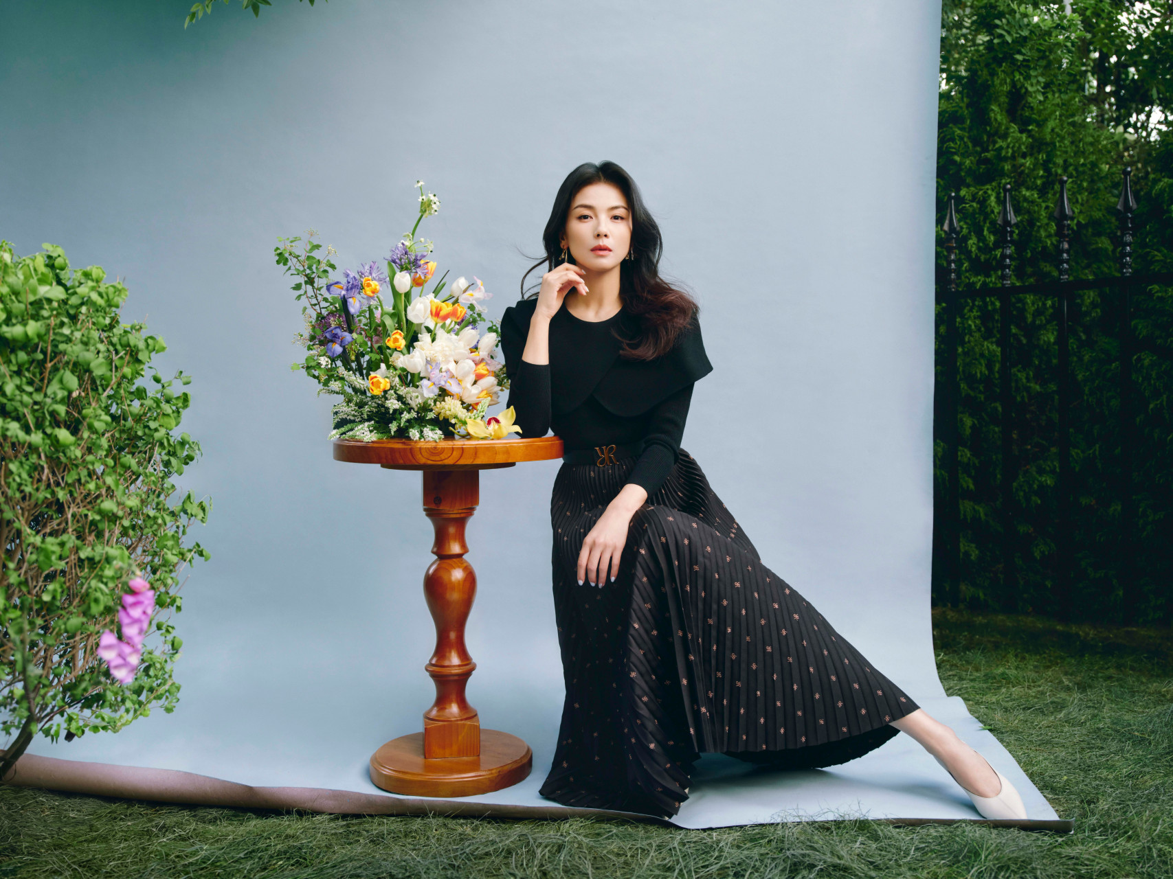 yiner音儿品牌代言人刘涛# 携手yiner音儿 开启新程,漫步馥郁花丛,以