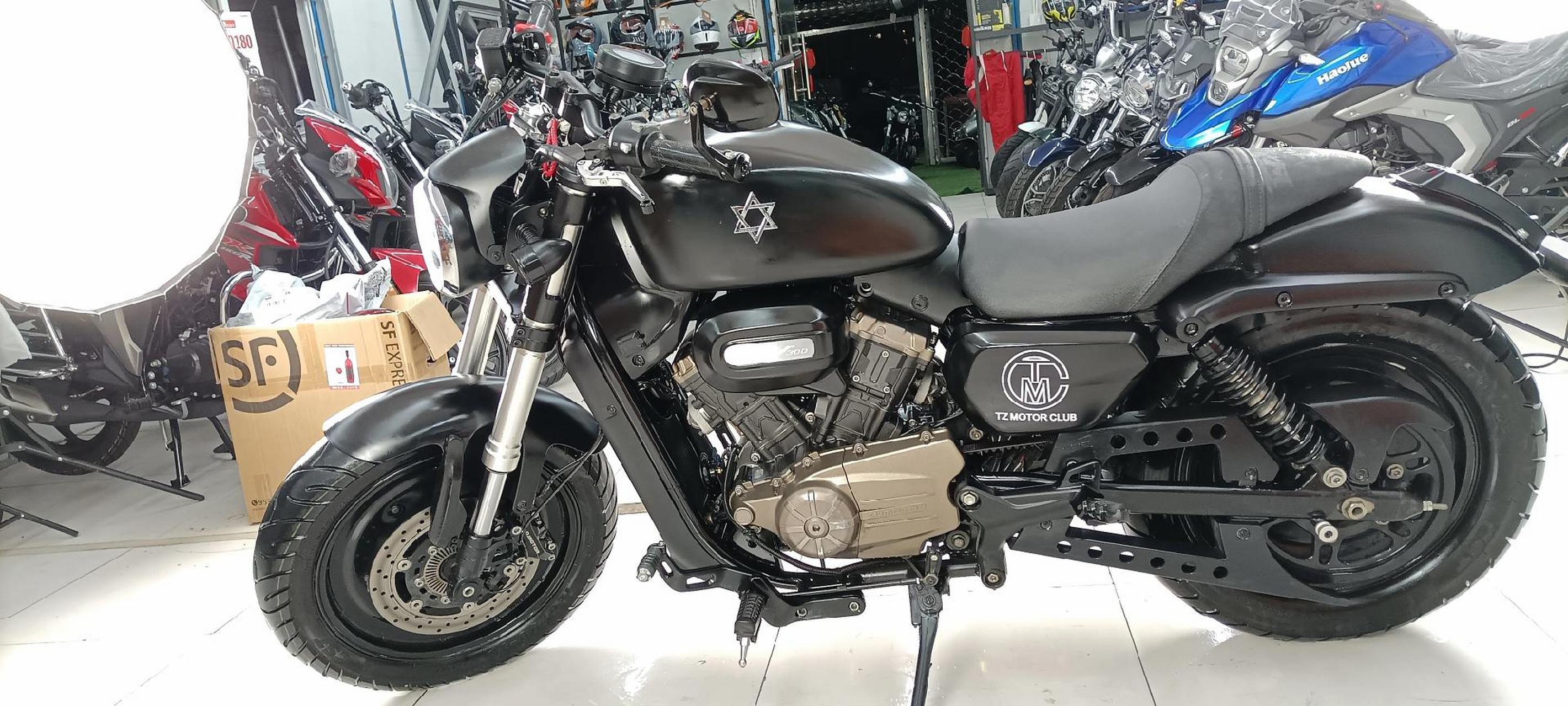 刚刚拿下一台二手精品复古巡航车钱江闪300 s皮带高配版本,22年8月份