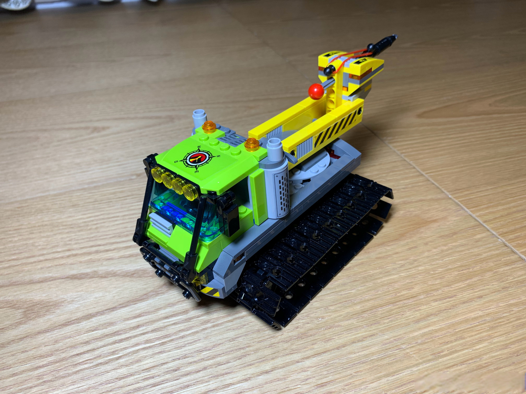 乐高60122交通:火山探险履带式潜孔钻车 volcano crawler 上市时间