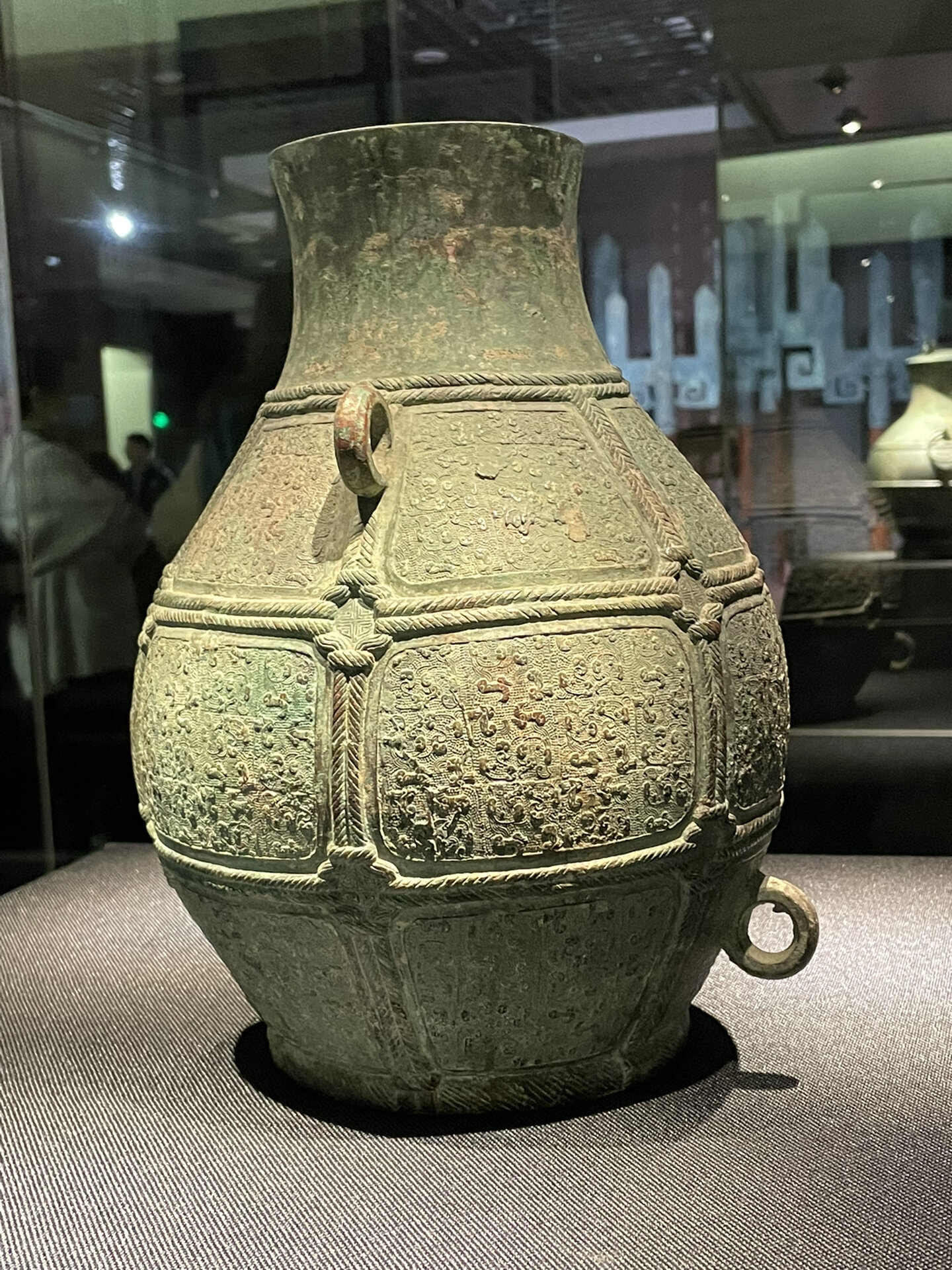 自古中山多美器,战国第八雄中山国铜壶鉴赏 今日古董文物分享:络绳窃