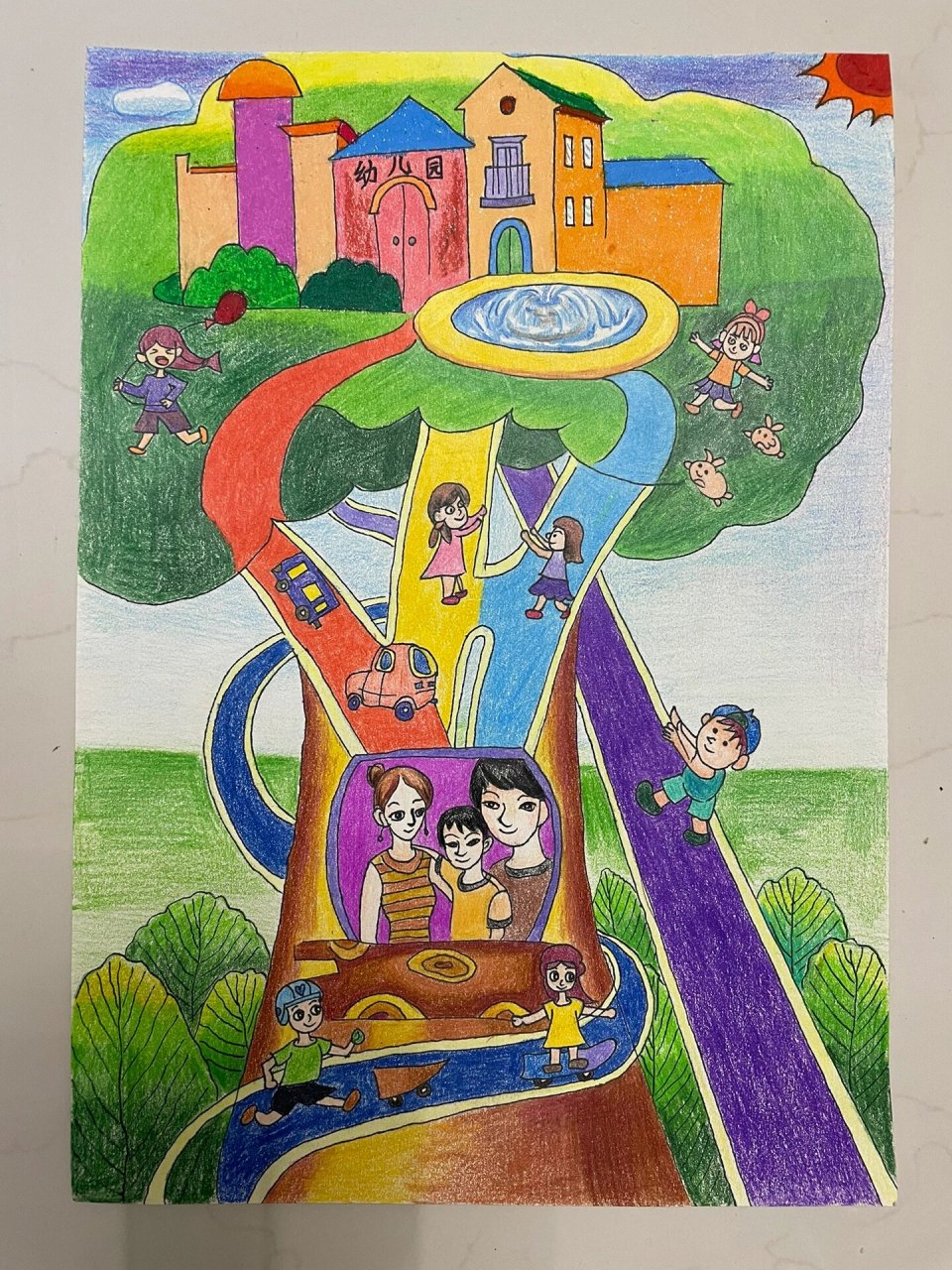 《梦想家园》主题画 我的理想树屋,儿子幼儿园的参赛作品,累的是他的