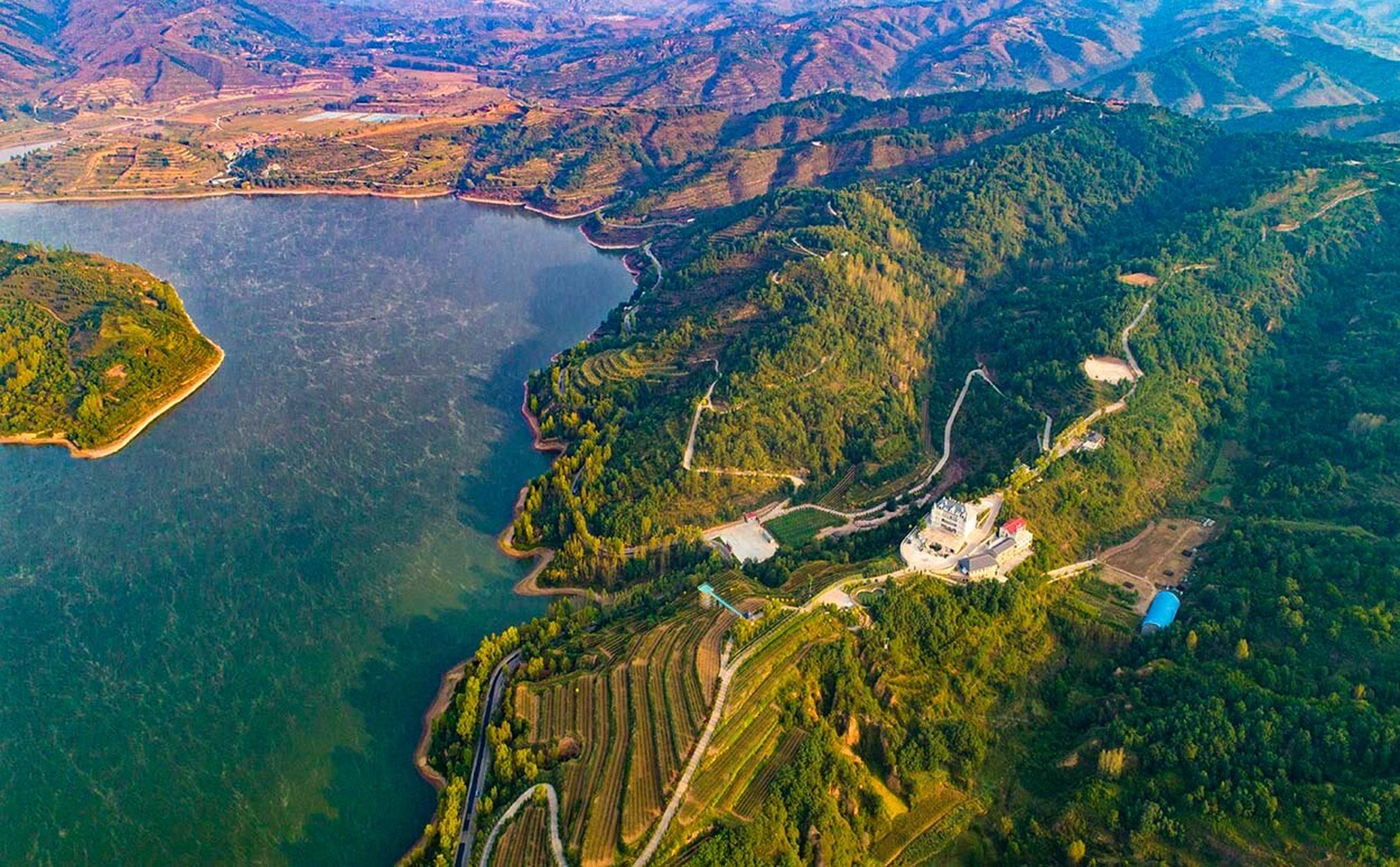 太行山西麓 | 左权湖产区 鱻淼酒庄山地葡萄园 	 99地处山西省晋中