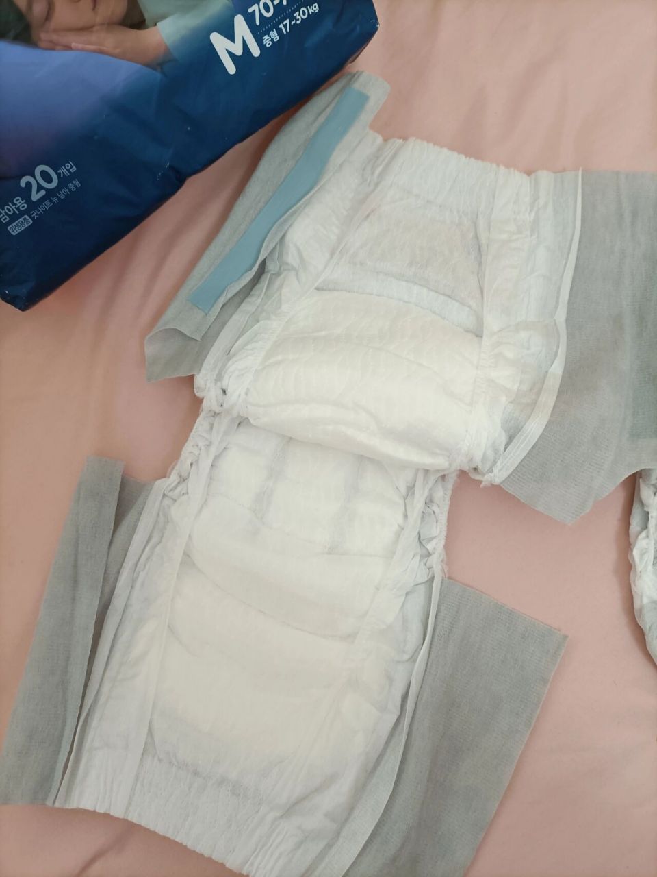 好多人笑话我,宝宝3岁了晚上还在给他穿夜安裤93,我家孩子就是个夜