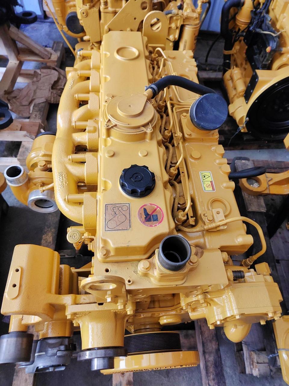 卡特320d2,c7.1直喷发动机