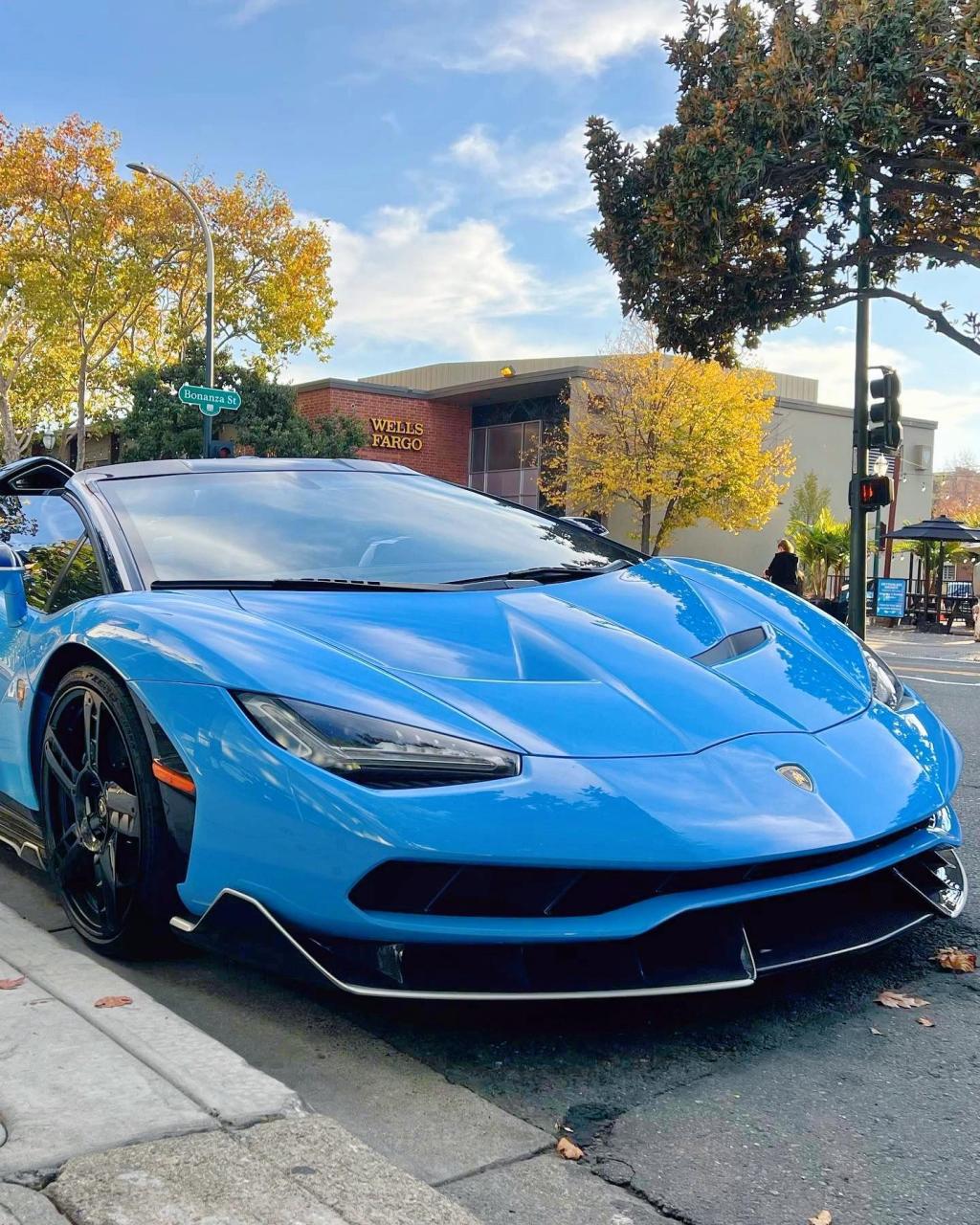 蓝色百年牛.顶级超跑 lamborghini centenario