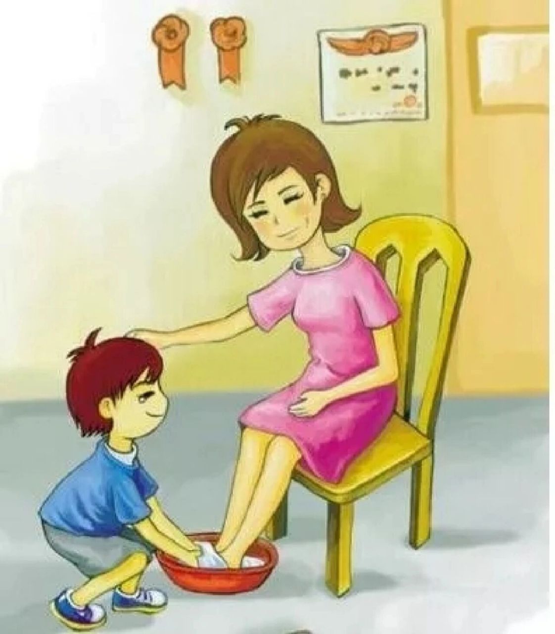 看图写话 帮妈妈洗脚 今天,是我9岁的生日.