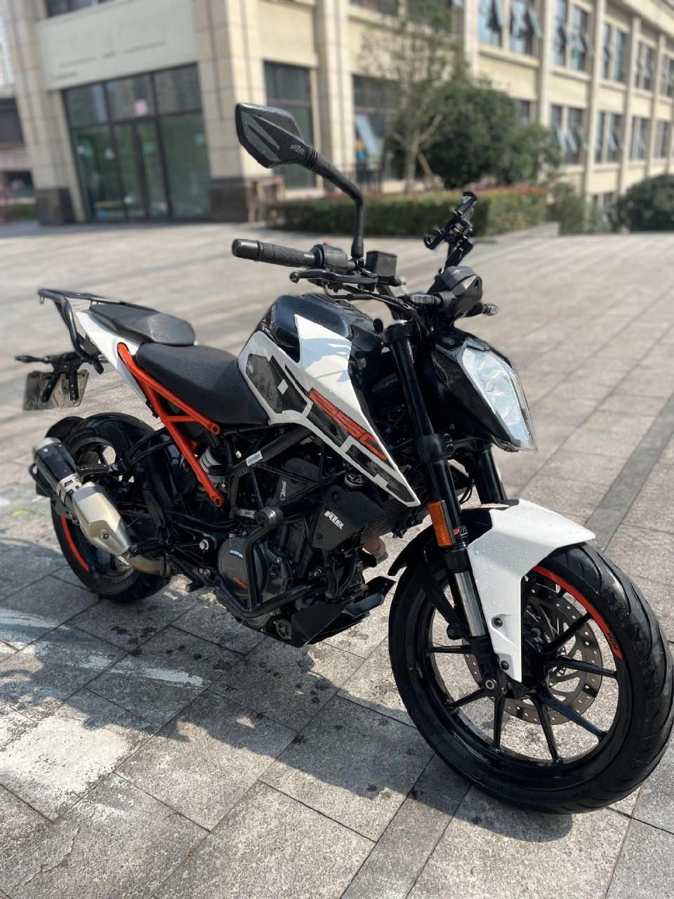 ktm 天下第一21年ktmduke250,2手户,目前安全行驶1