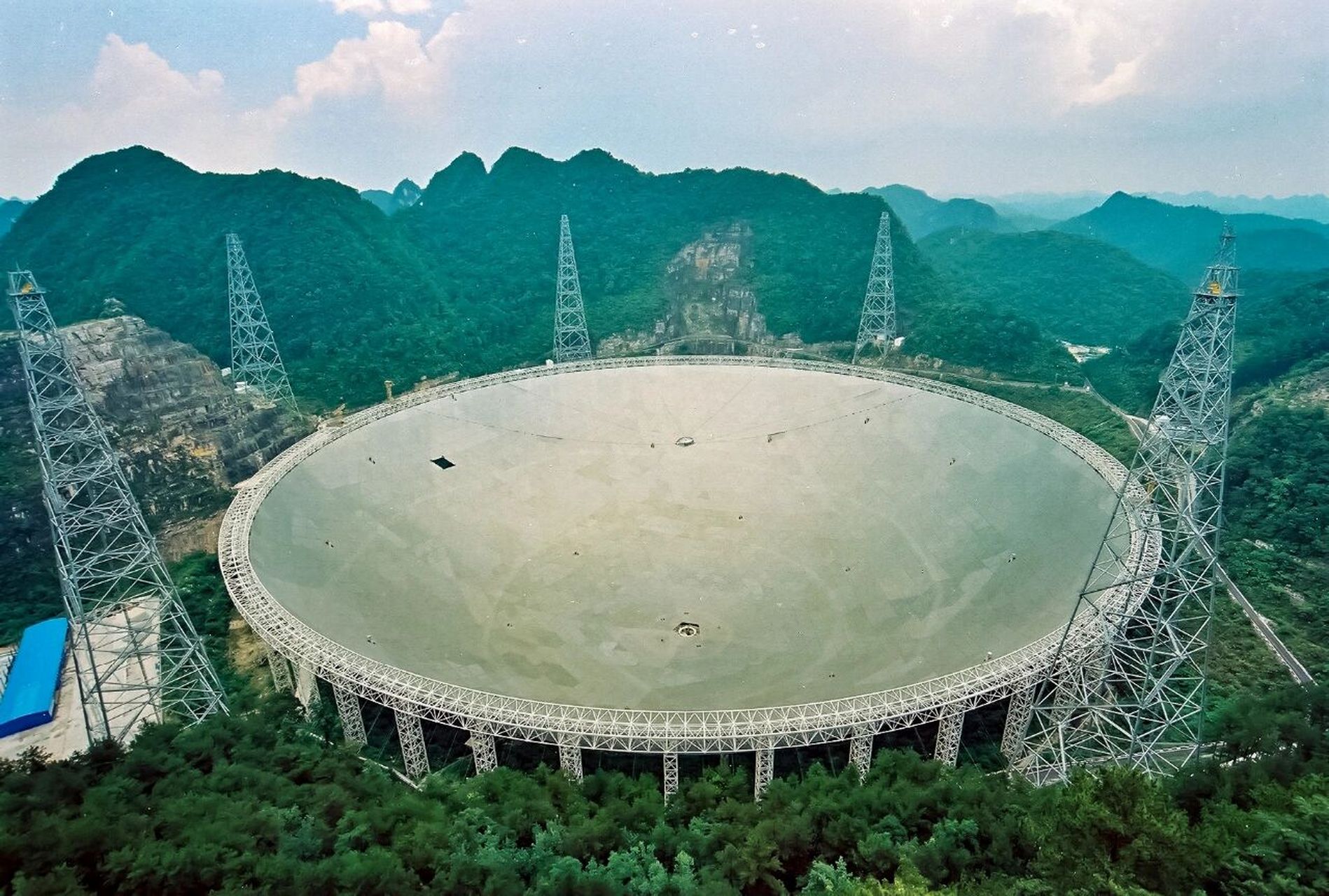中国巡天太空望远镜图片