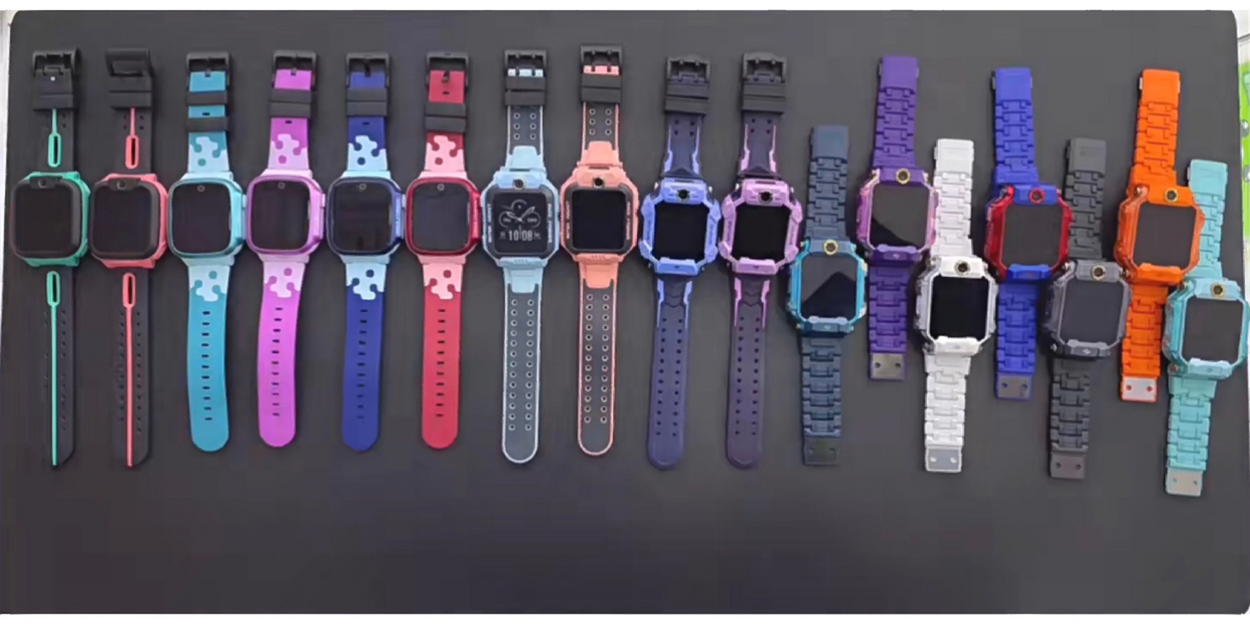 小天才部分在售机型～ 从左至右: 06两枚d2 若竹 赤釉 06两枚d3