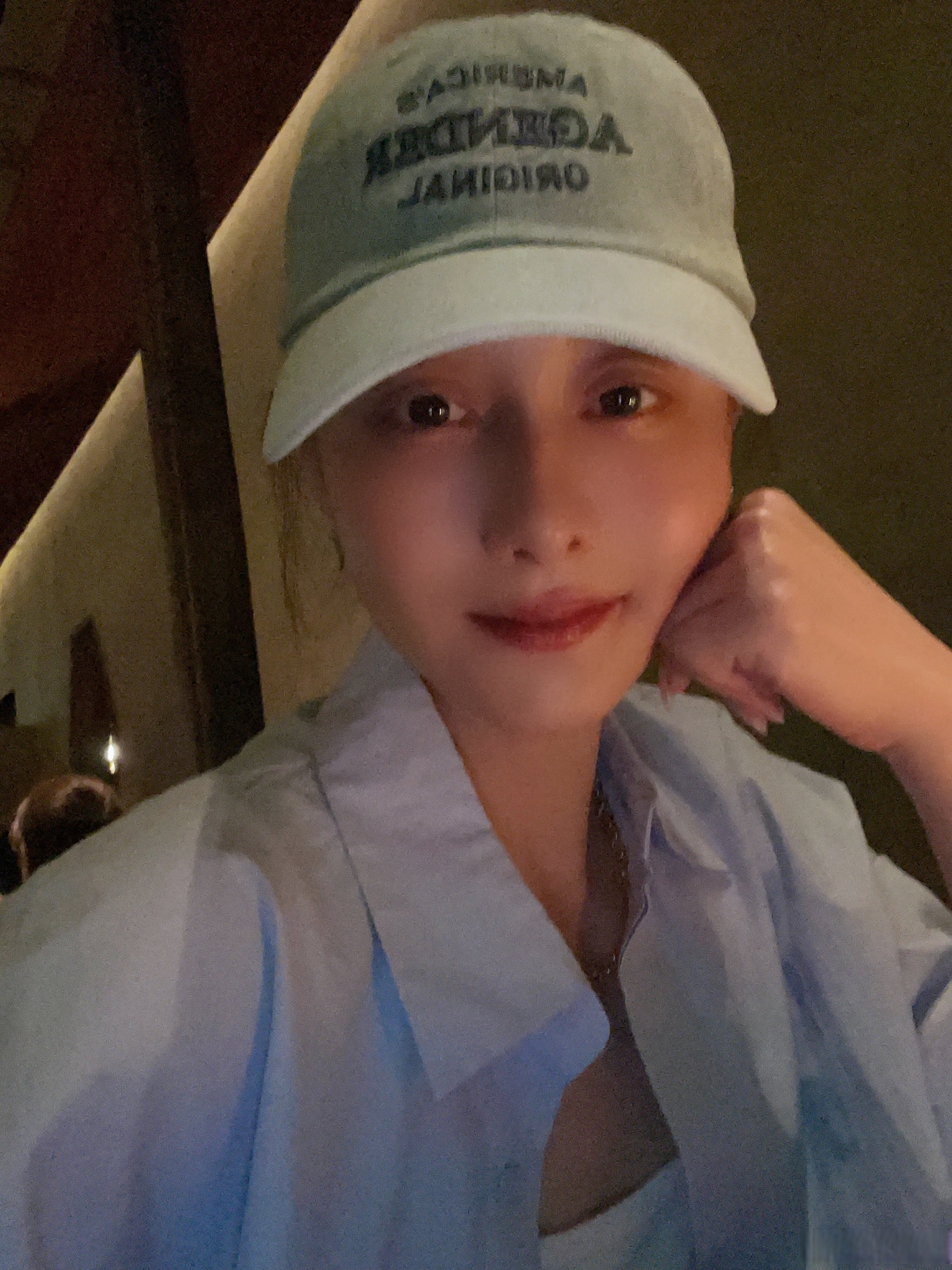 陈德容超话 畢業啦,可以放輕鬆享受一下美食了