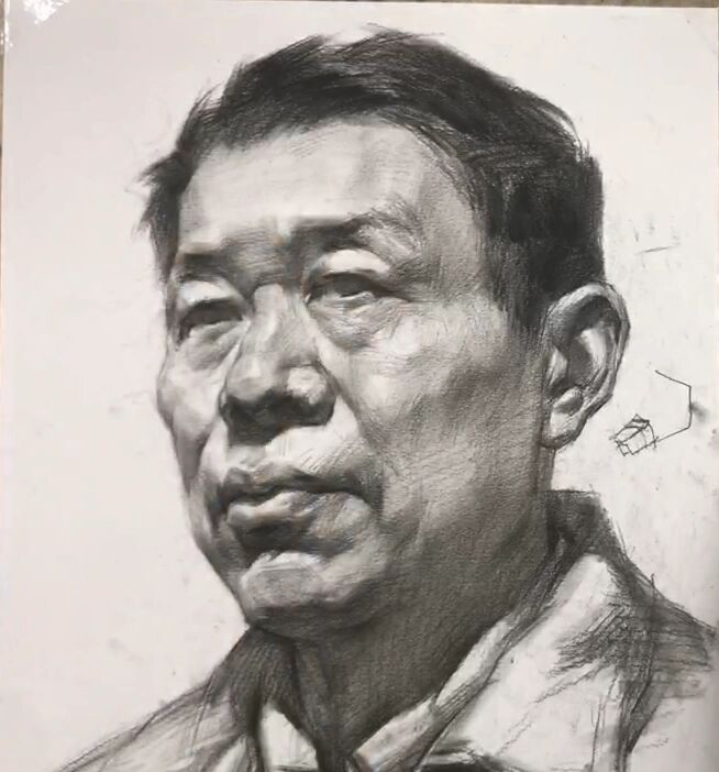 素描头像男中年四分之三侧面步骤分享