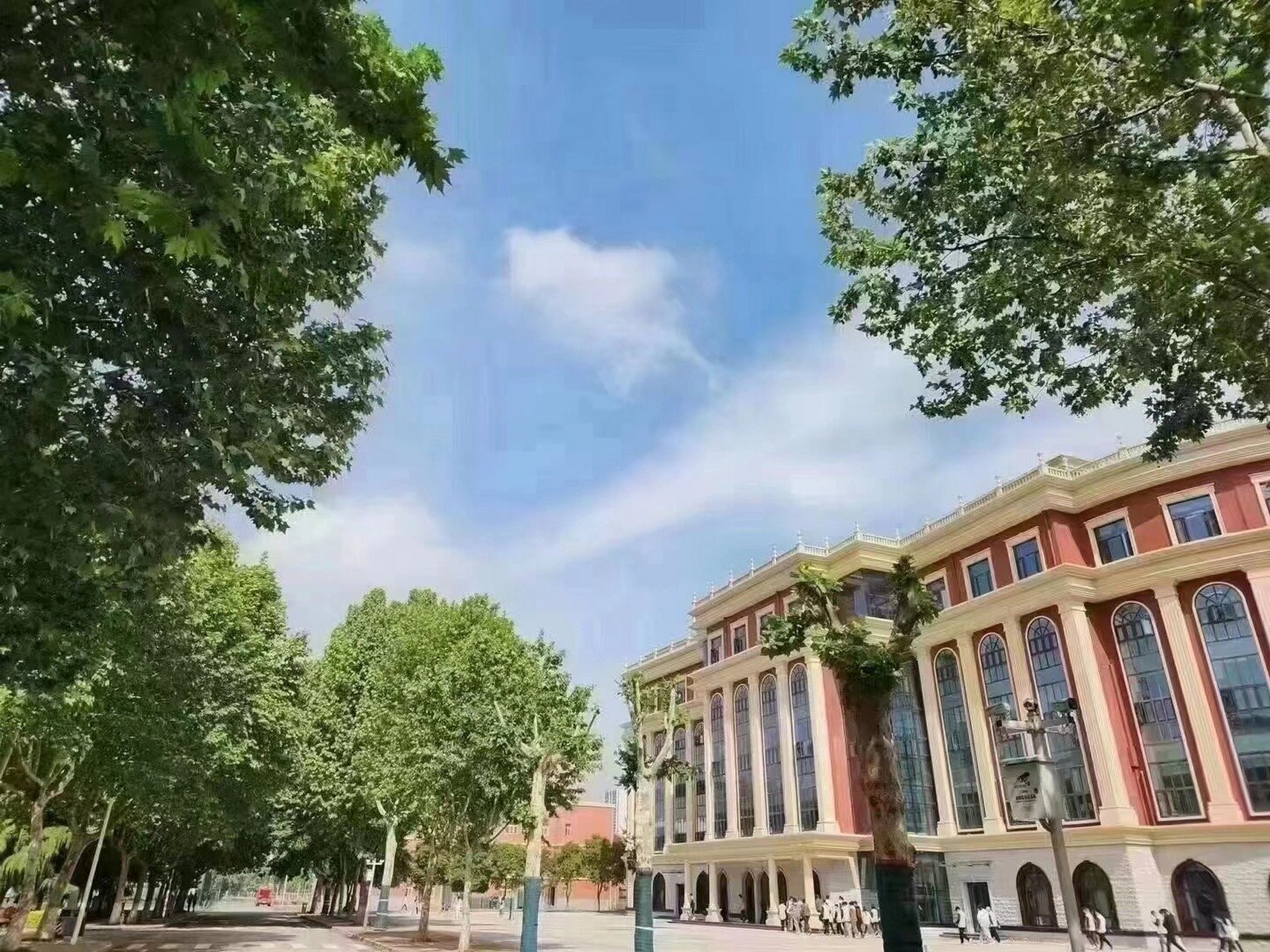 西安外事学院北校区 #校园篇西安外事学院北校区# #初三