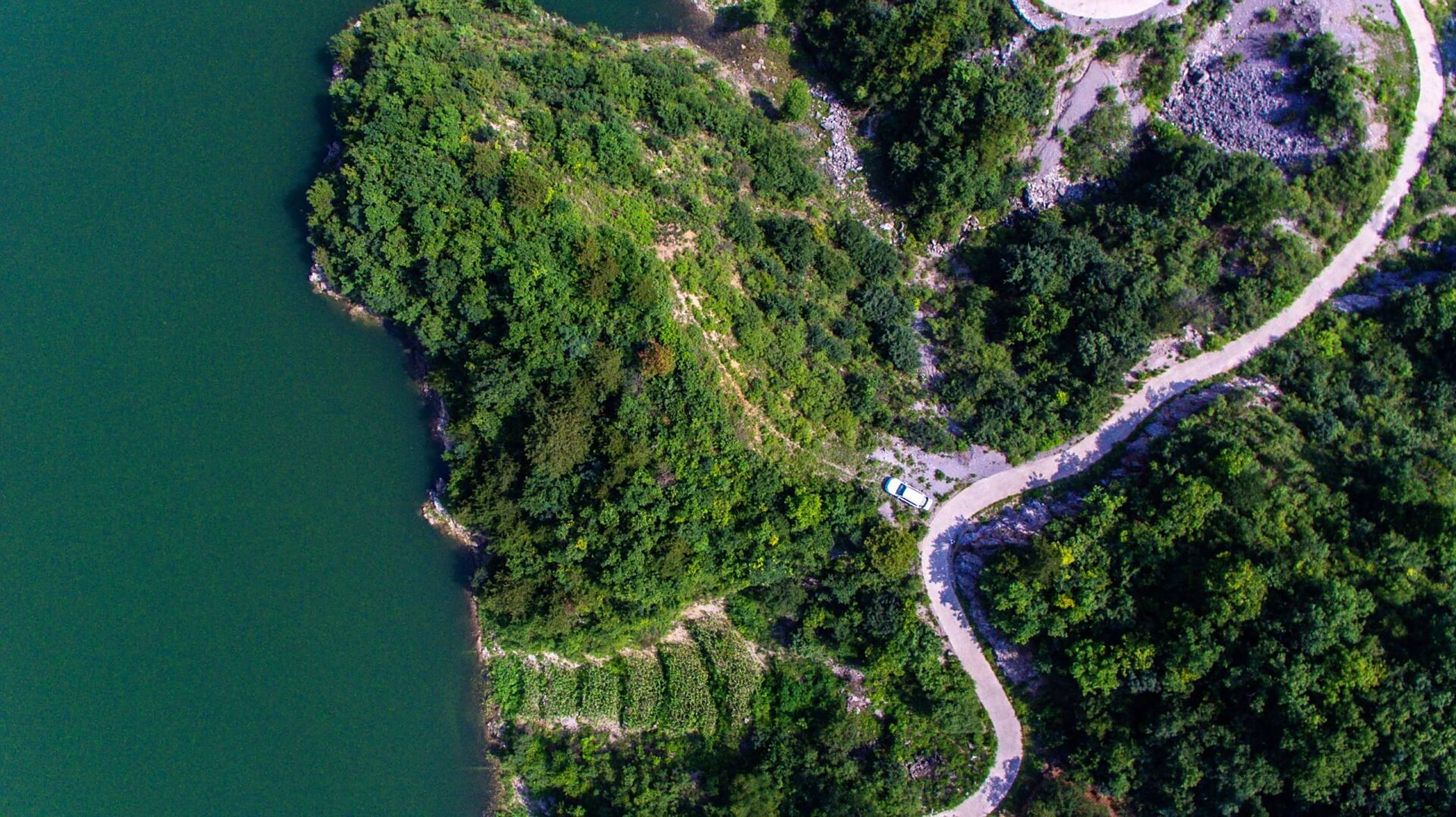 大黑汀水库,适合自驾游,够大,够野,够狂 大黑汀水库水库位于唐山市
