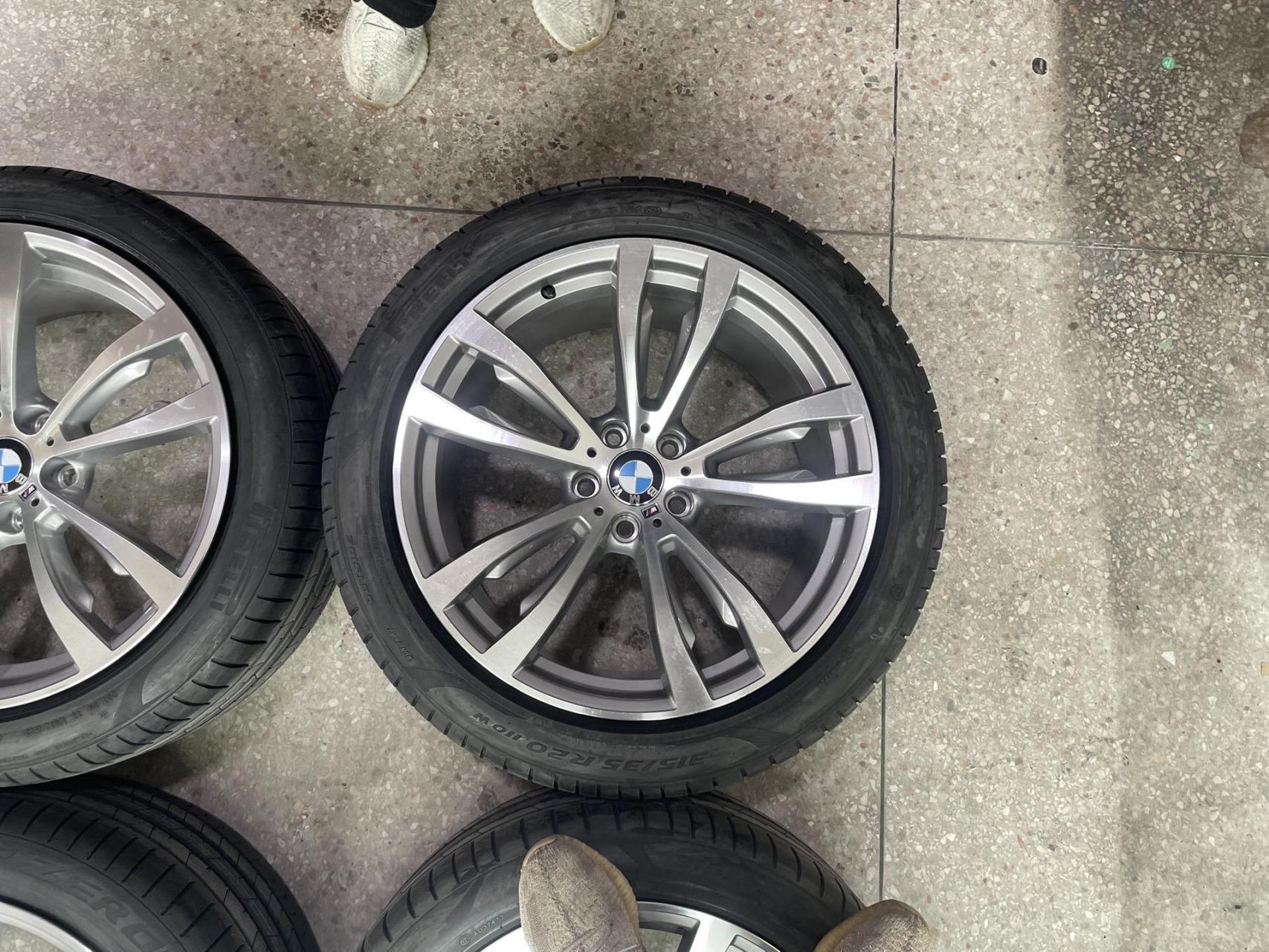 6 轮胎:275/40r20 315/35r20 宝马 轮毂 宝马x5