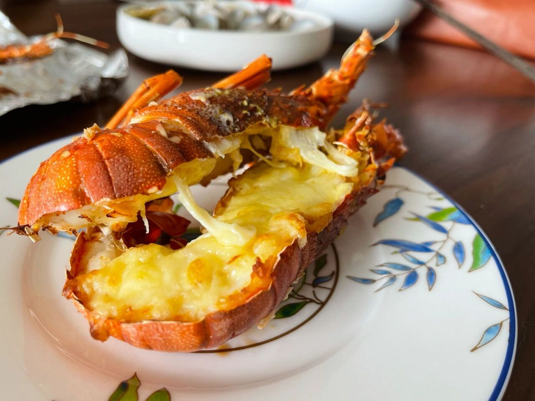 手残也会做的焗芝士小青龙 意面都煮不好的,我们居然完成了高级餐厅的