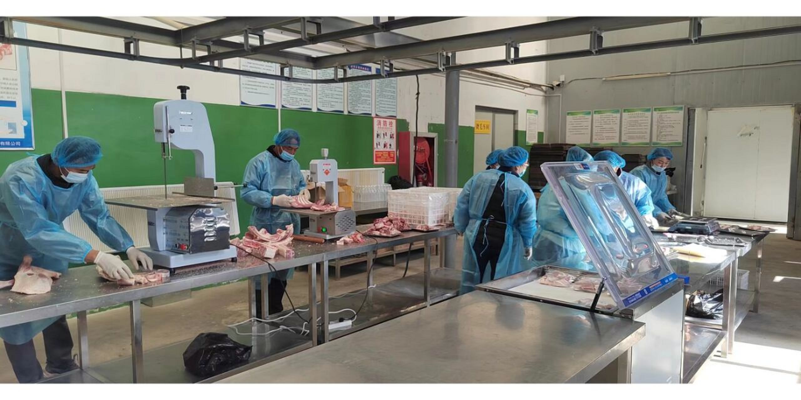 春晓农业公司牛羊肉专业屠宰场 为您提供牛羊肉从生态养殖到专业屠宰