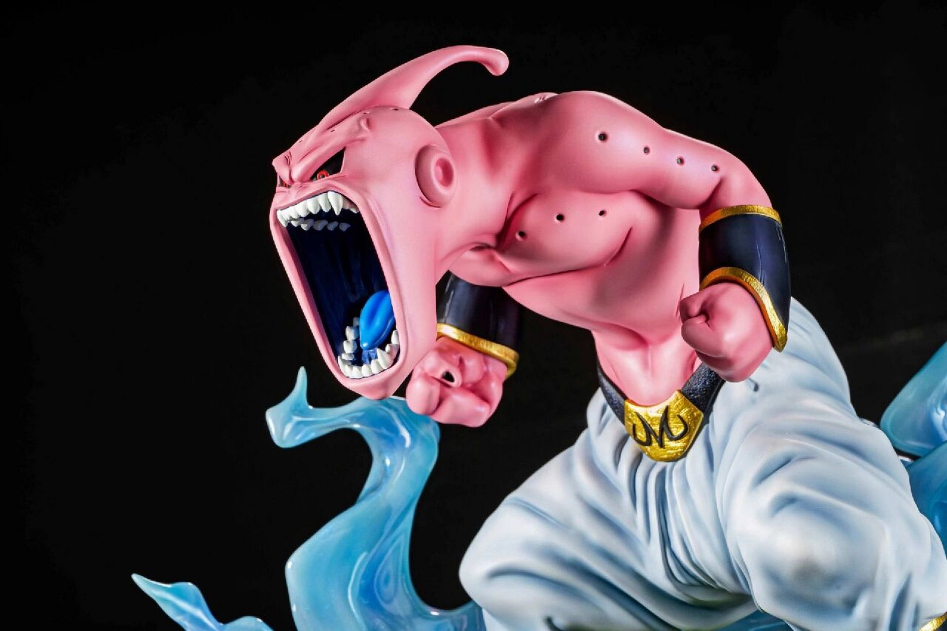 布欧的牙口确实好 #模型# #gk手办# #魔人布欧# #七龙珠# 【buu