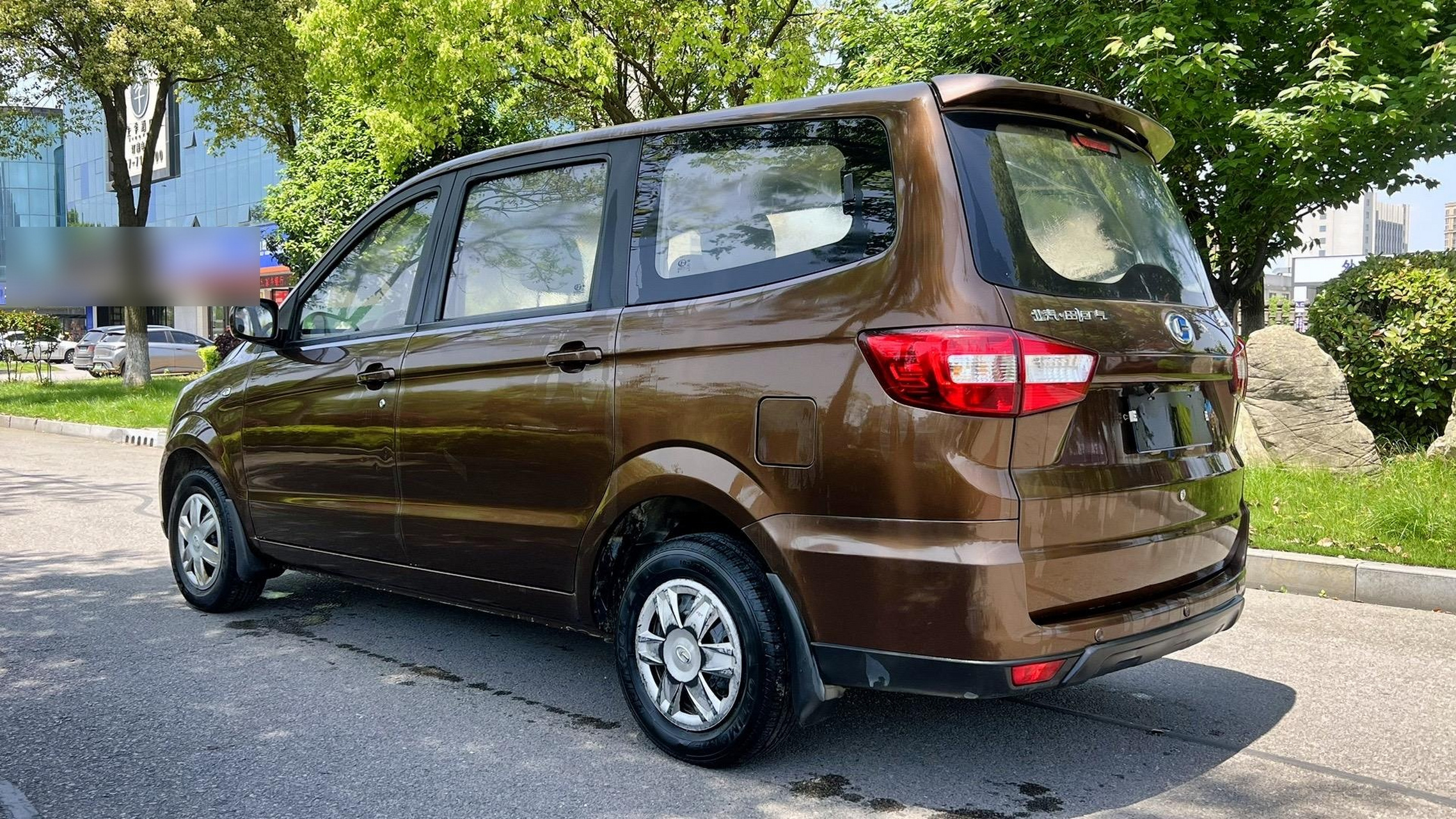 17年昌河铃木.7座,1.