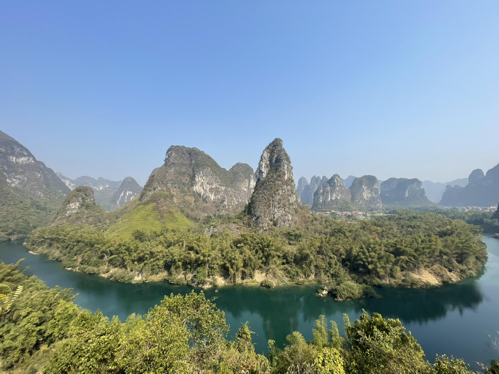 河池龙江第一湾 景点位于河池金城江六甲镇 门票只需一碗粉钱 性价比