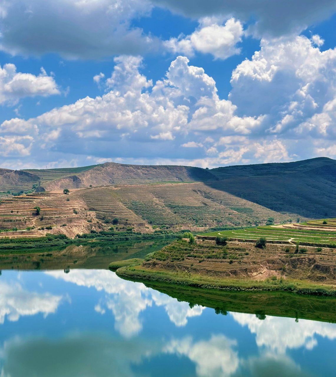 "苍天一滴泪-西吉震湖"宁夏出片好地方 "苍天一滴泪"文学创作基地位于