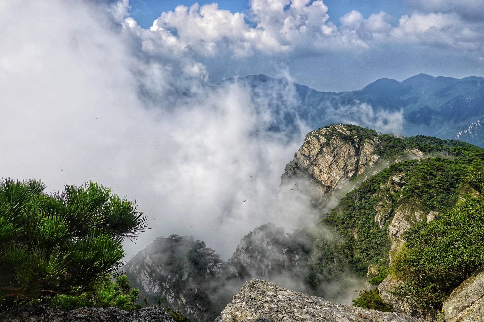 庐山(东线2日游,尽量不费腿) 庐山,主要准备游览的是东线.