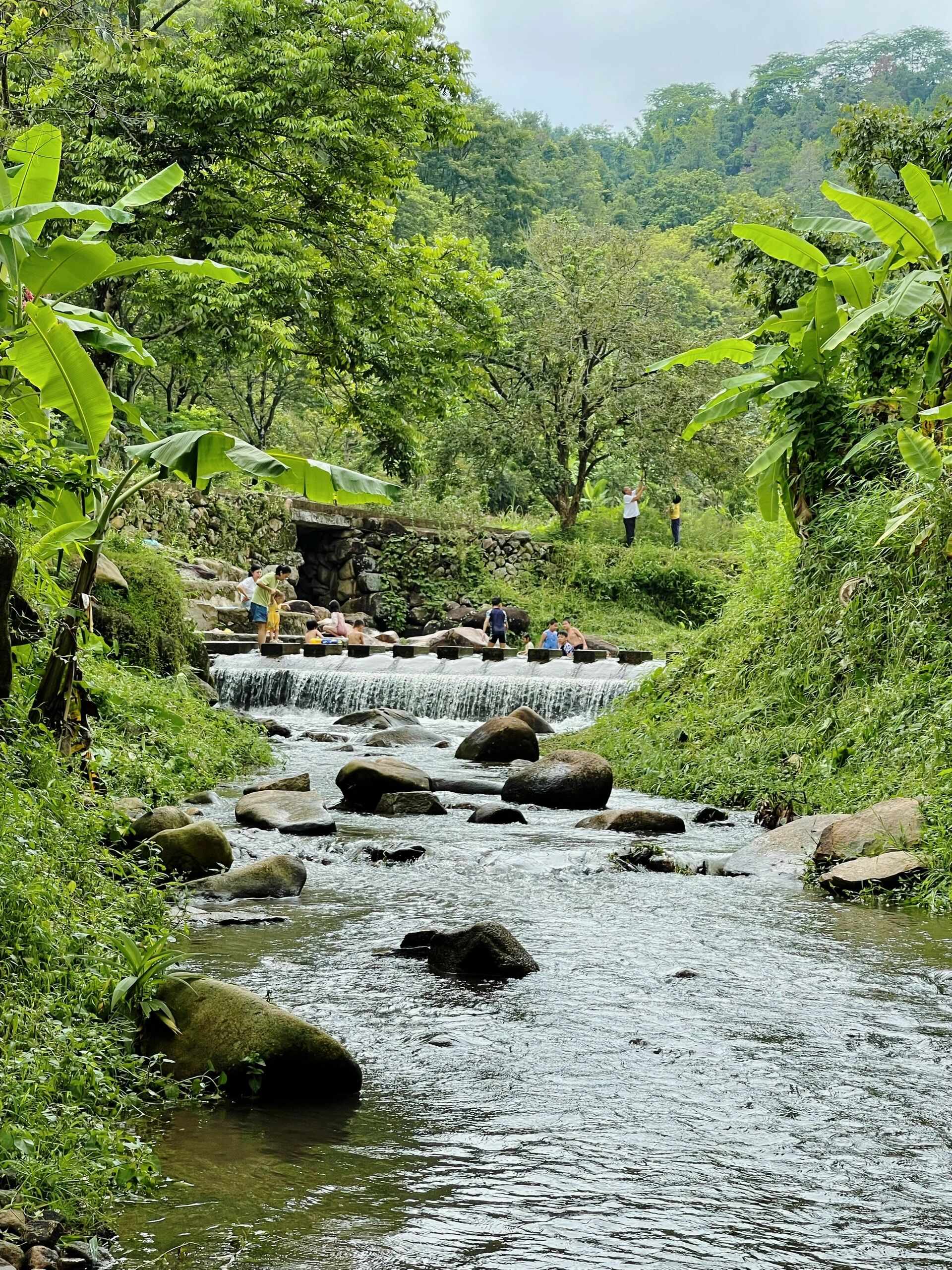 潮州周末避暑胜地  夏天的浪漫,玩水占一半 潮州碗窑村,周末避暑好