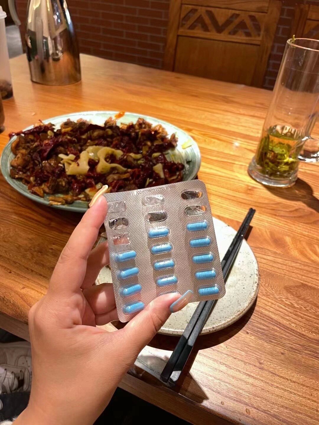 93 无限回购的 德国排油丸,正餐前后一小时之内服用,每次1-2粒,78