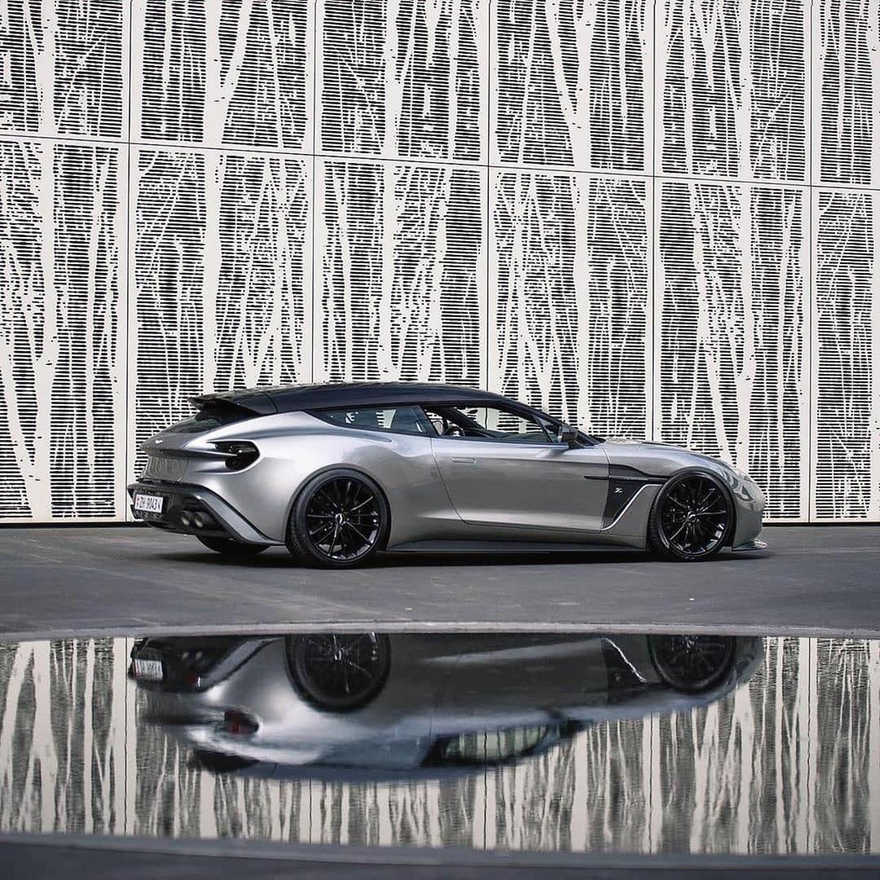 阿斯顿马丁vanquish zagato猎装艺术品