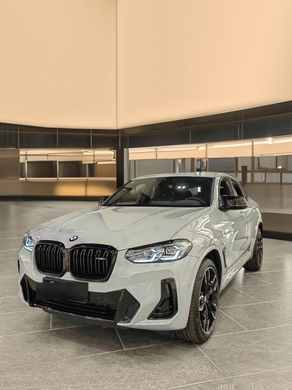 2022款 宝马x4 m40i(进口) 官方指导价:66.