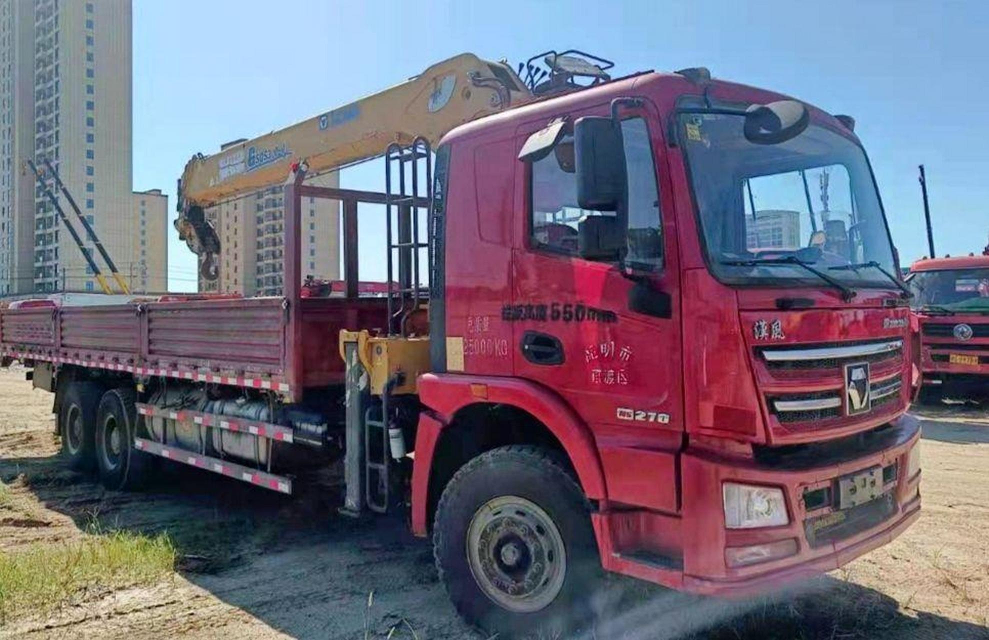 19年徐工汉风一体随车吊,玉柴270马力,九档高低速,徐工12g四节臂,8.